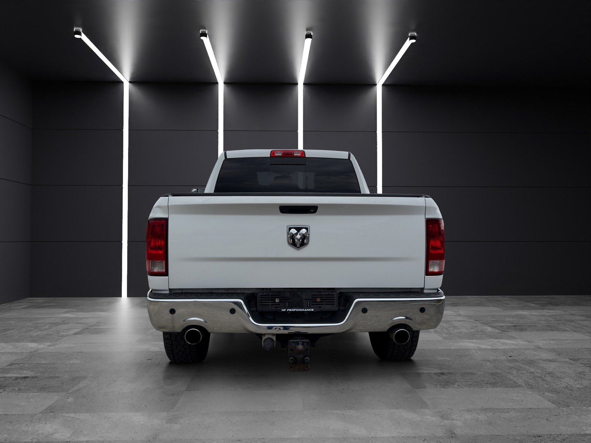 DODGE 1500 HEMI V8 Laramie 5.7-showroom-element-3
