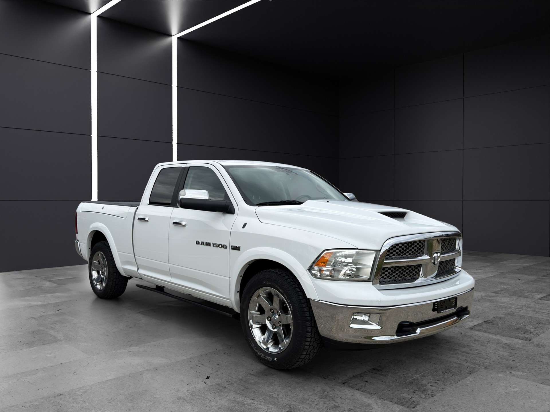 DODGE 1500 HEMI V8 Laramie 5.7-image-6