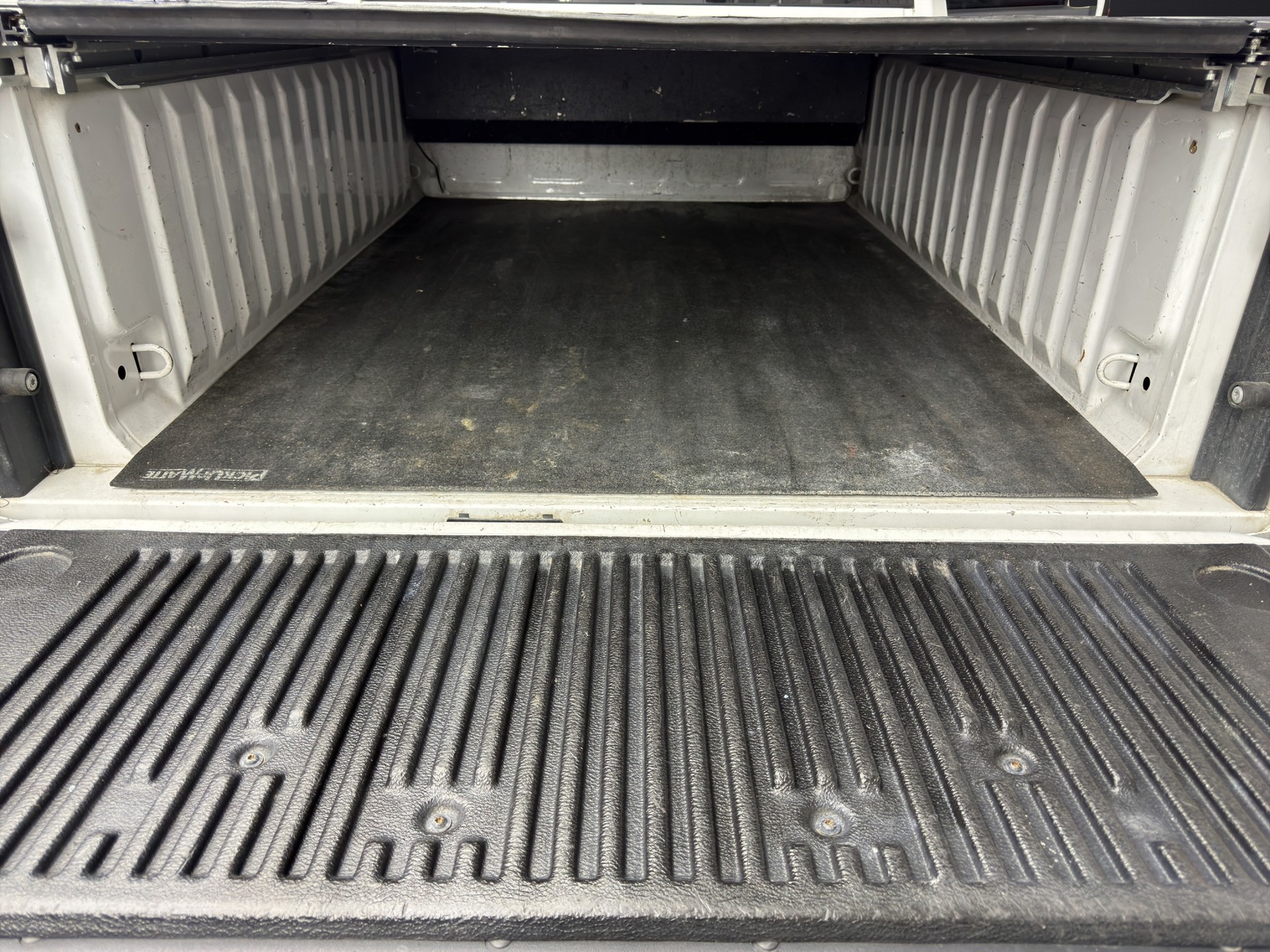 DODGE 1500 HEMI V8 Laramie 5.7-image-17