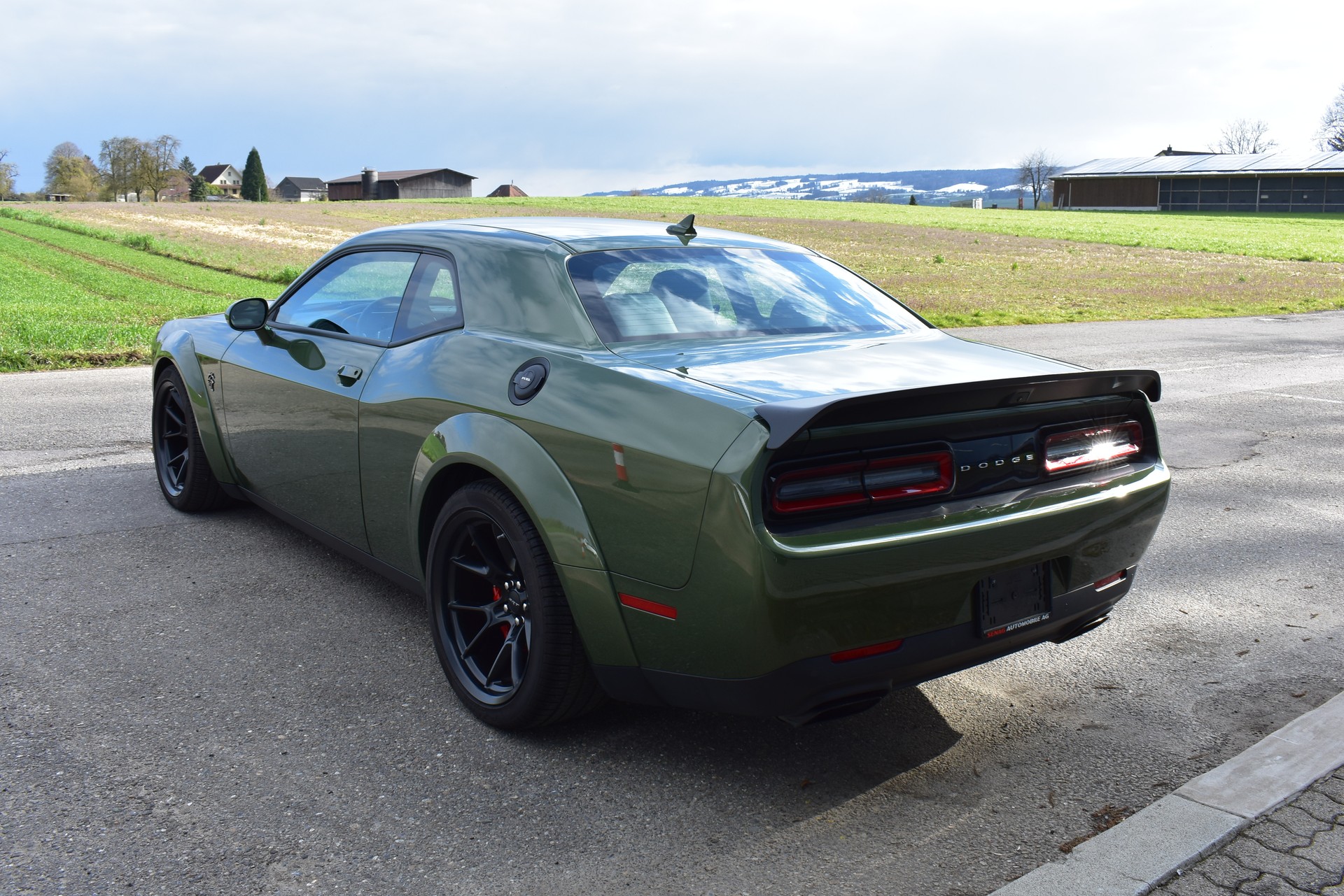 DODGE Challenger Hellcat Redeye-image-5