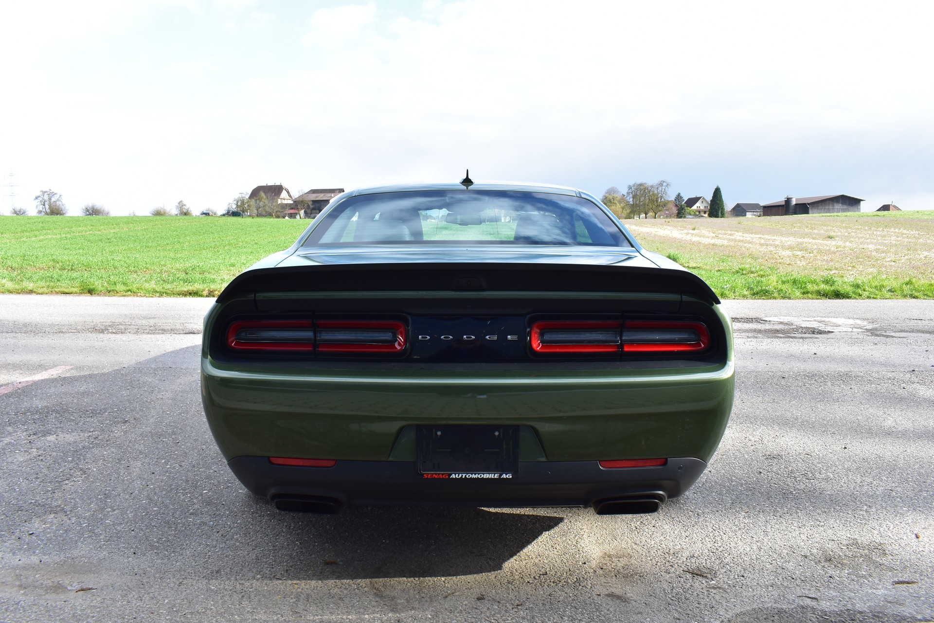 DODGE Challenger Hellcat Redeye-image-4