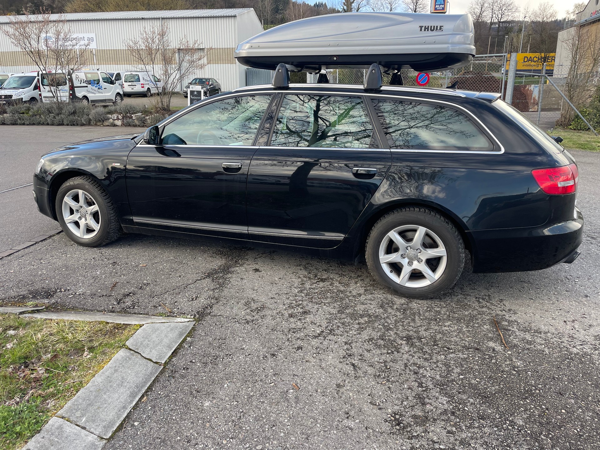 AUDI A6 Avant 2.0 TFSI multitronic-image-10