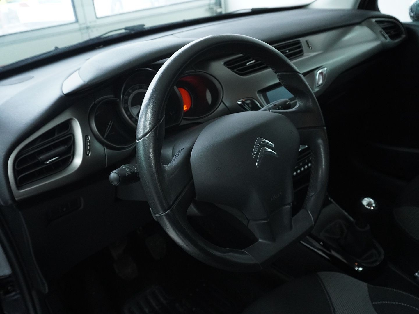 CITROEN C3 1.2i Séduction-image-2