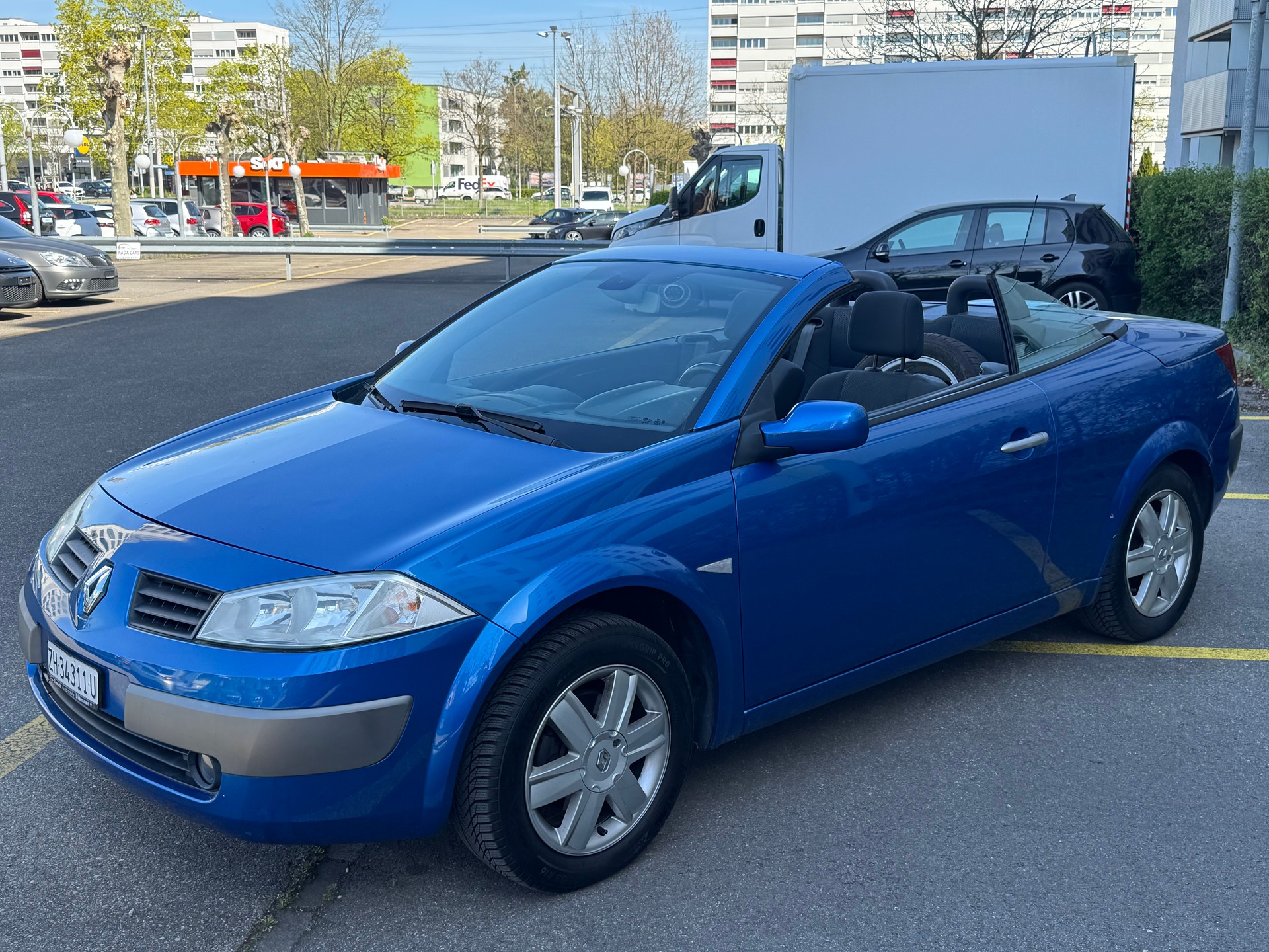 RENAULT Mégane C-C 2.0 16V Dynamique Confort-image-0