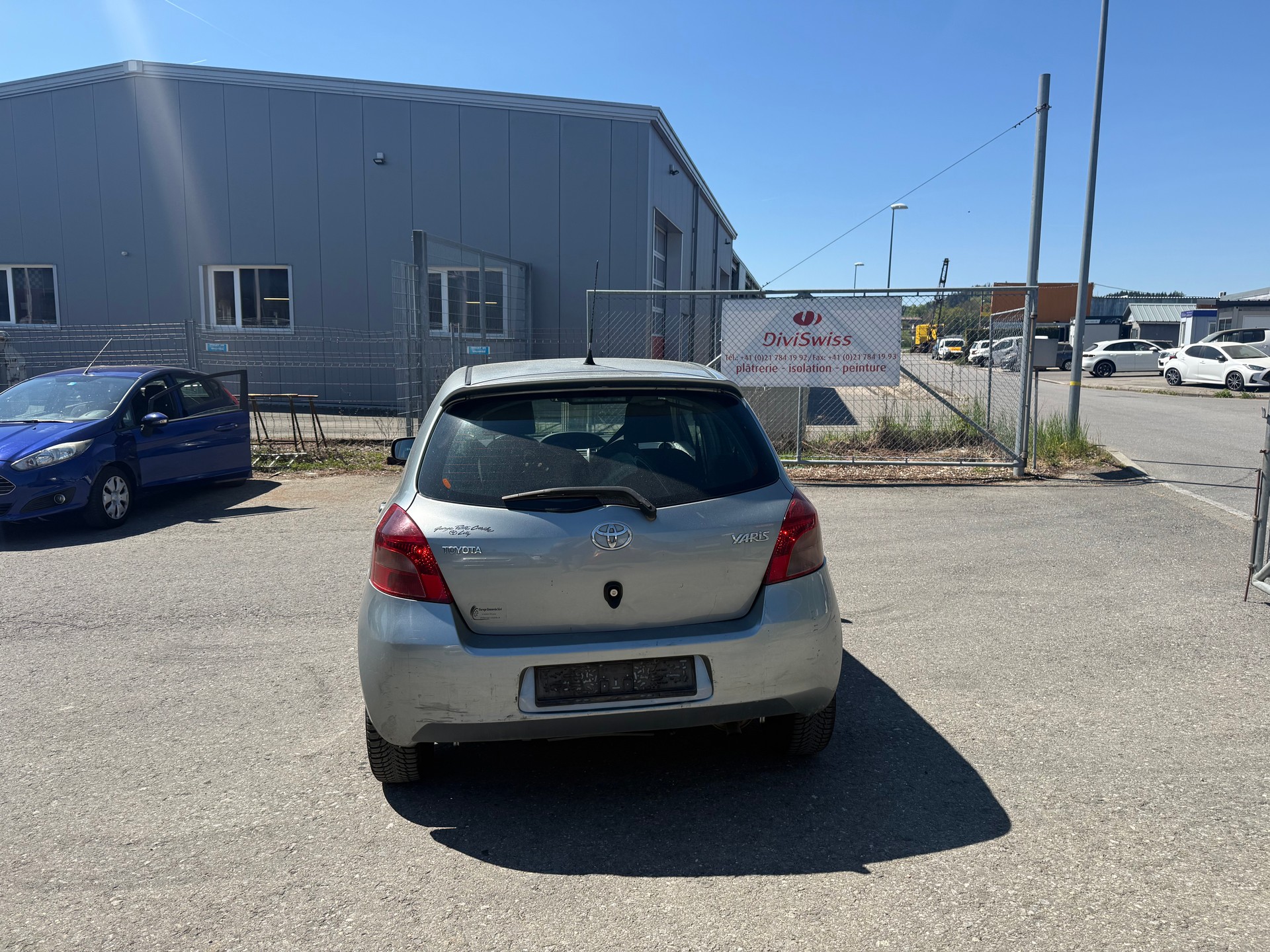 TOYOTA Yaris 1.3 Chic Multimode-image-12