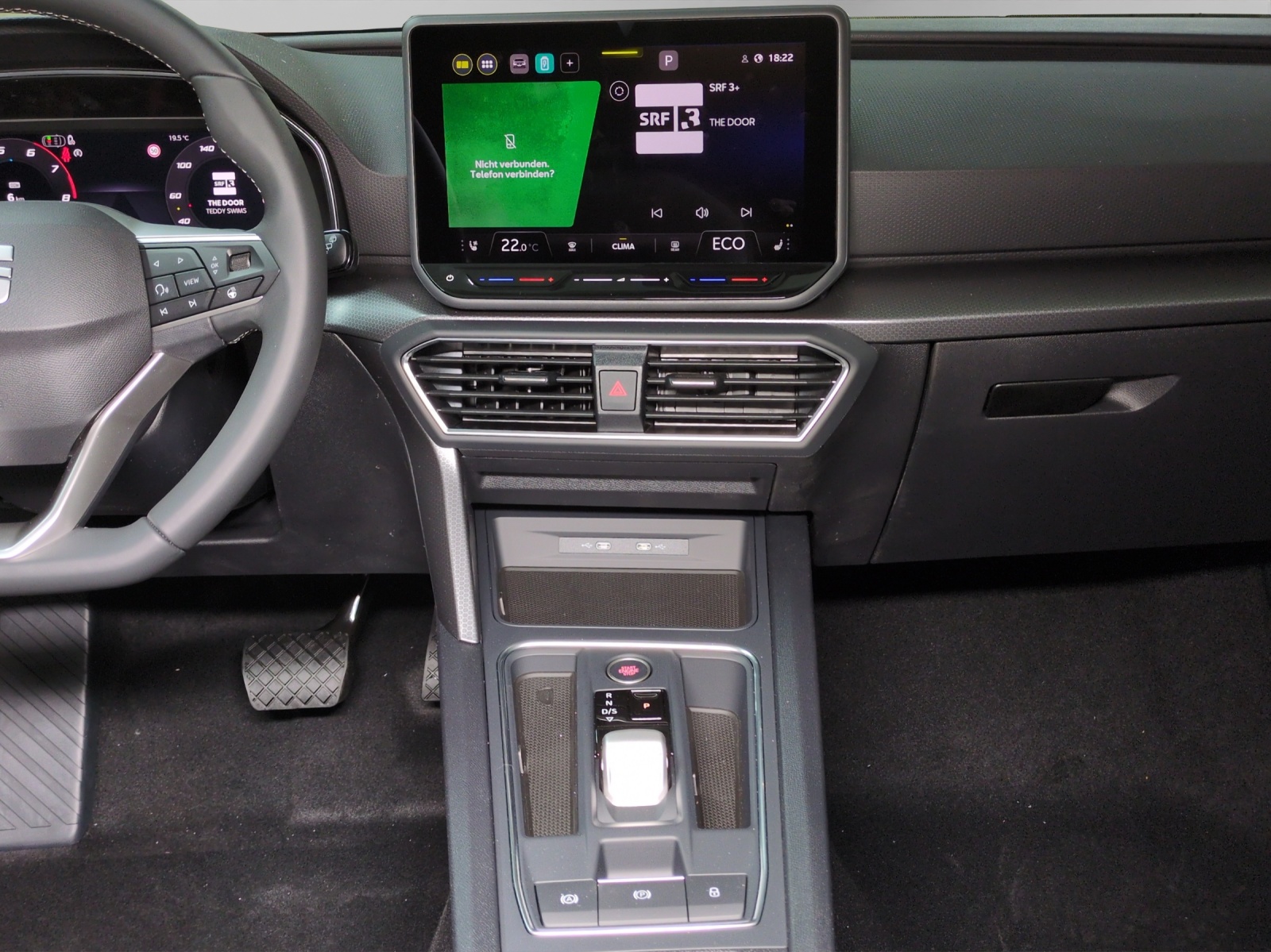 SEAT Leon ST 1.5 eHybrid pHEV DSG Style-image-7