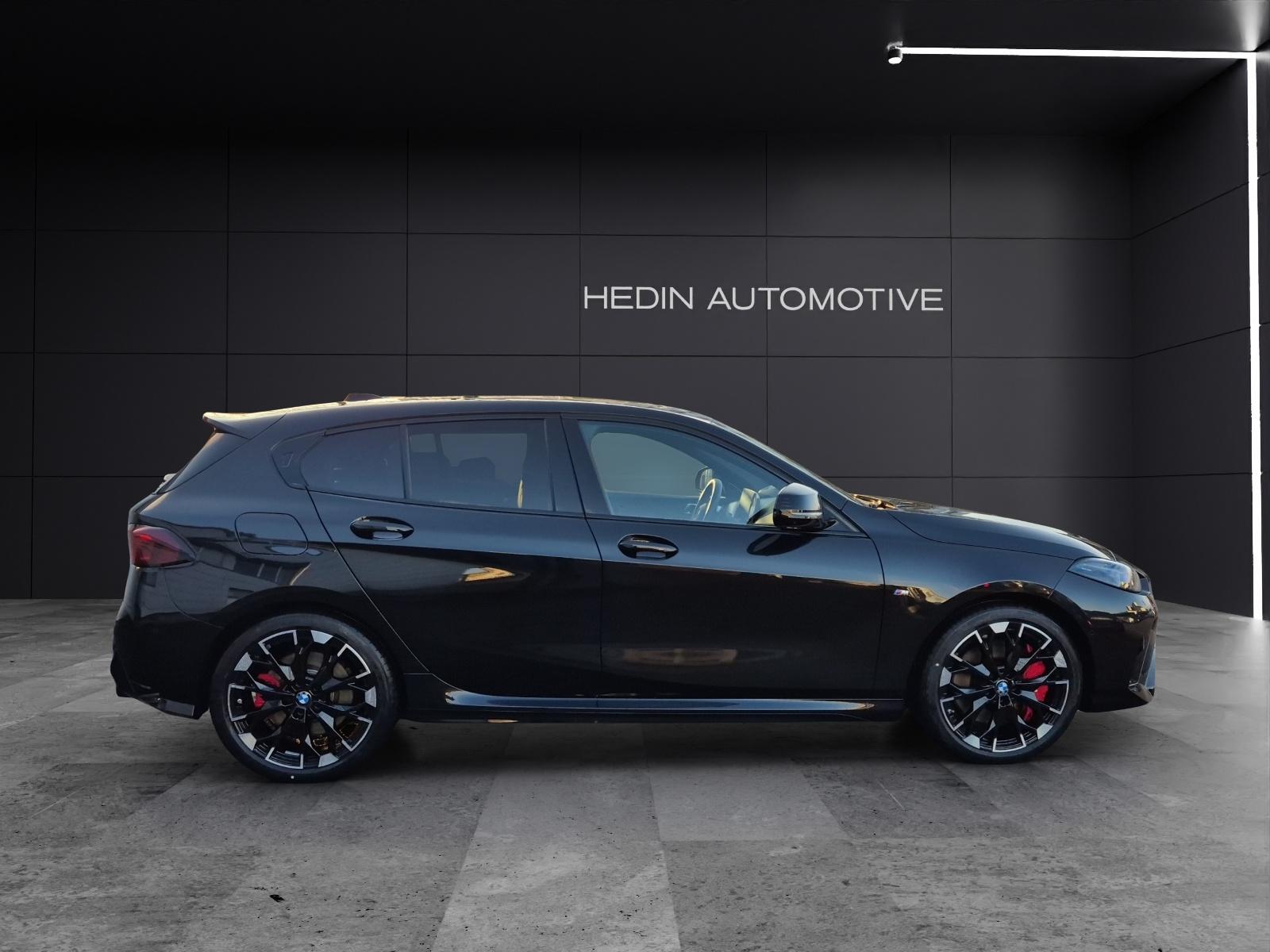 BMW M135i xDrive-image-9