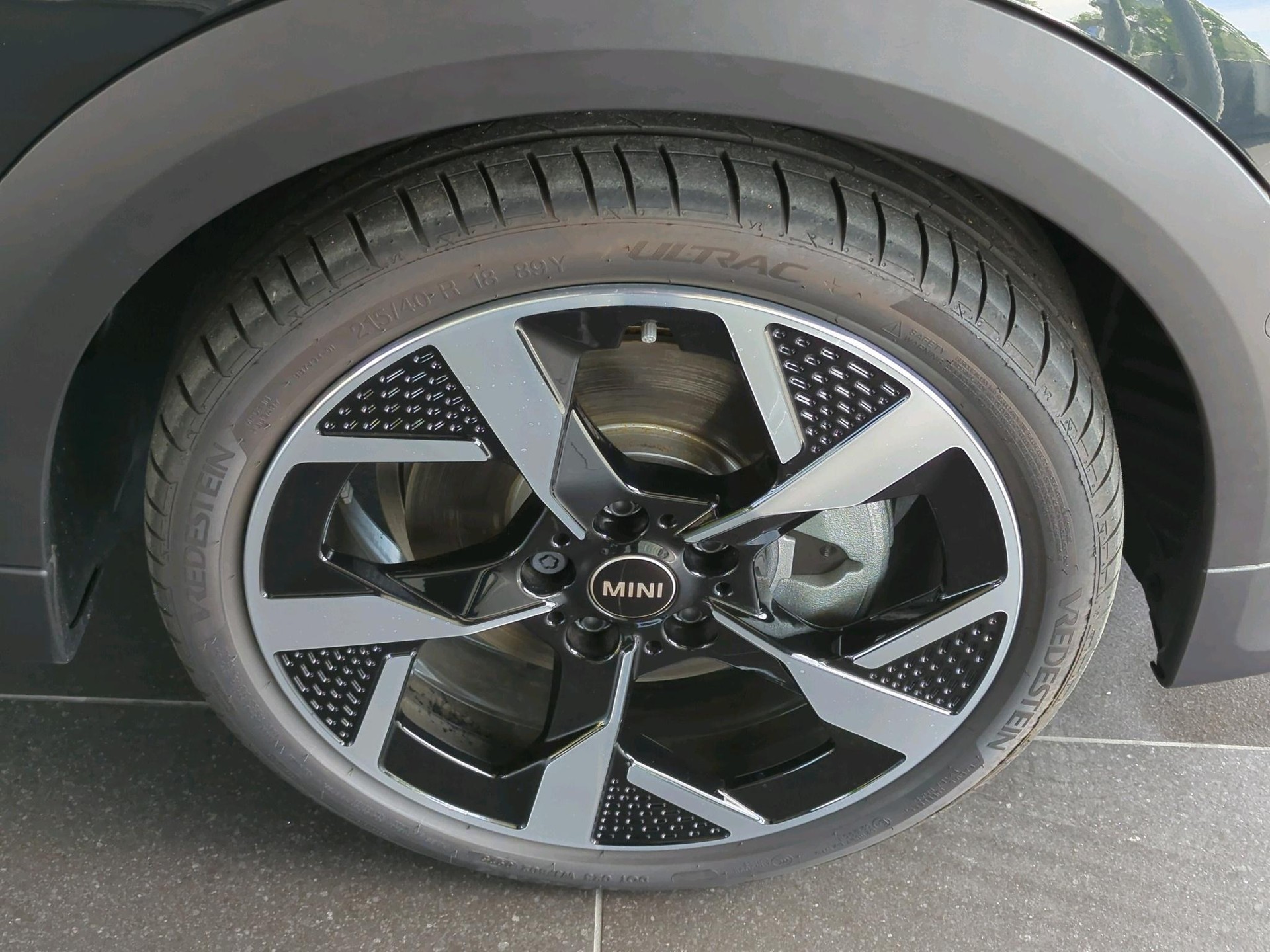 MINI Cooper S (3d)-image-7