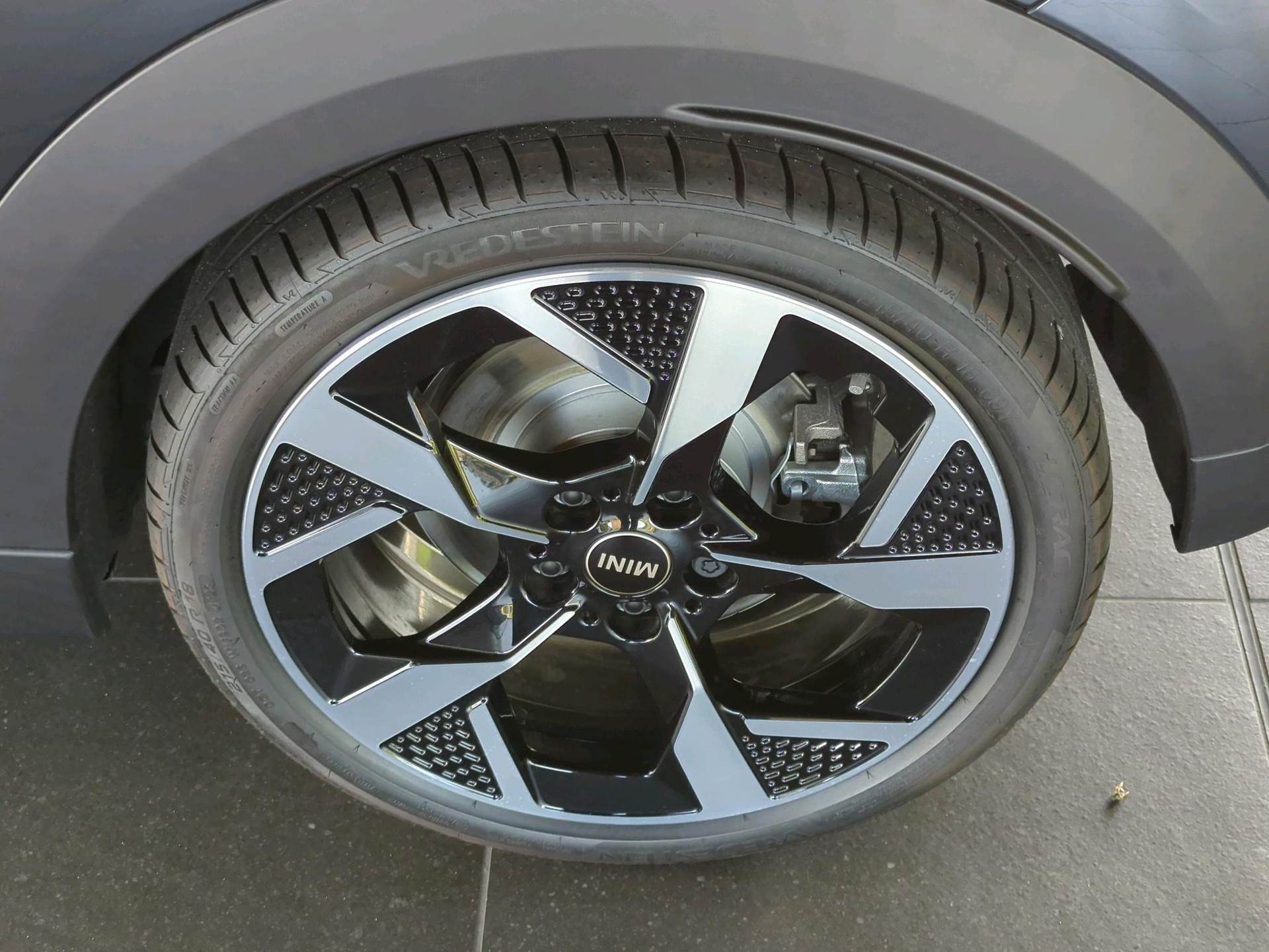 MINI Cooper S (3d)-image-6