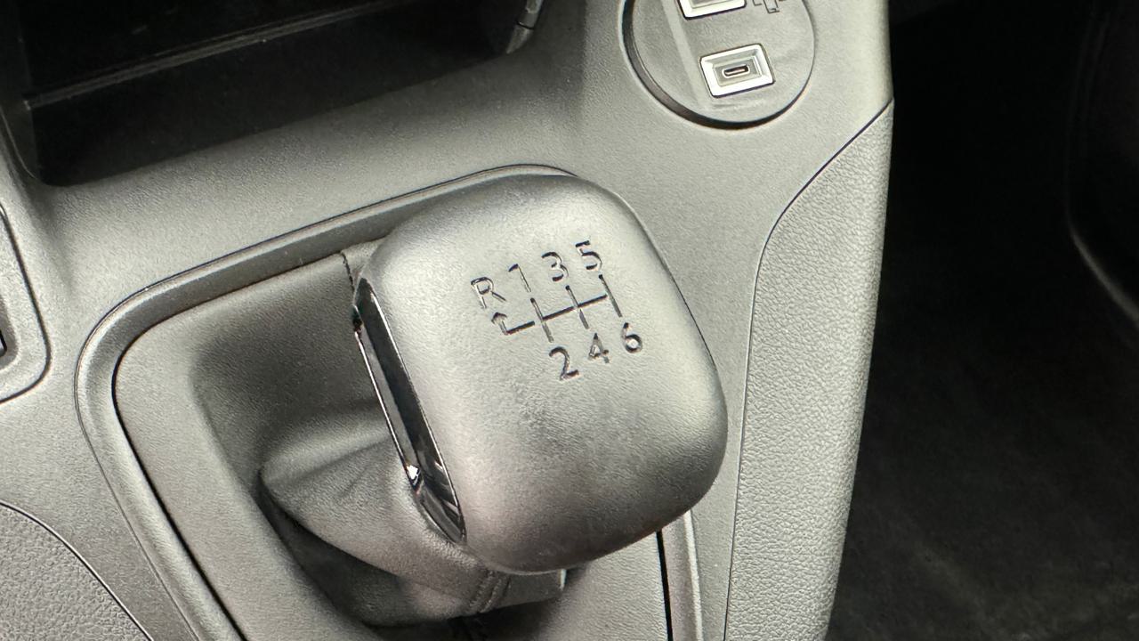 OPEL Combo XL 1.5 GS-image-10