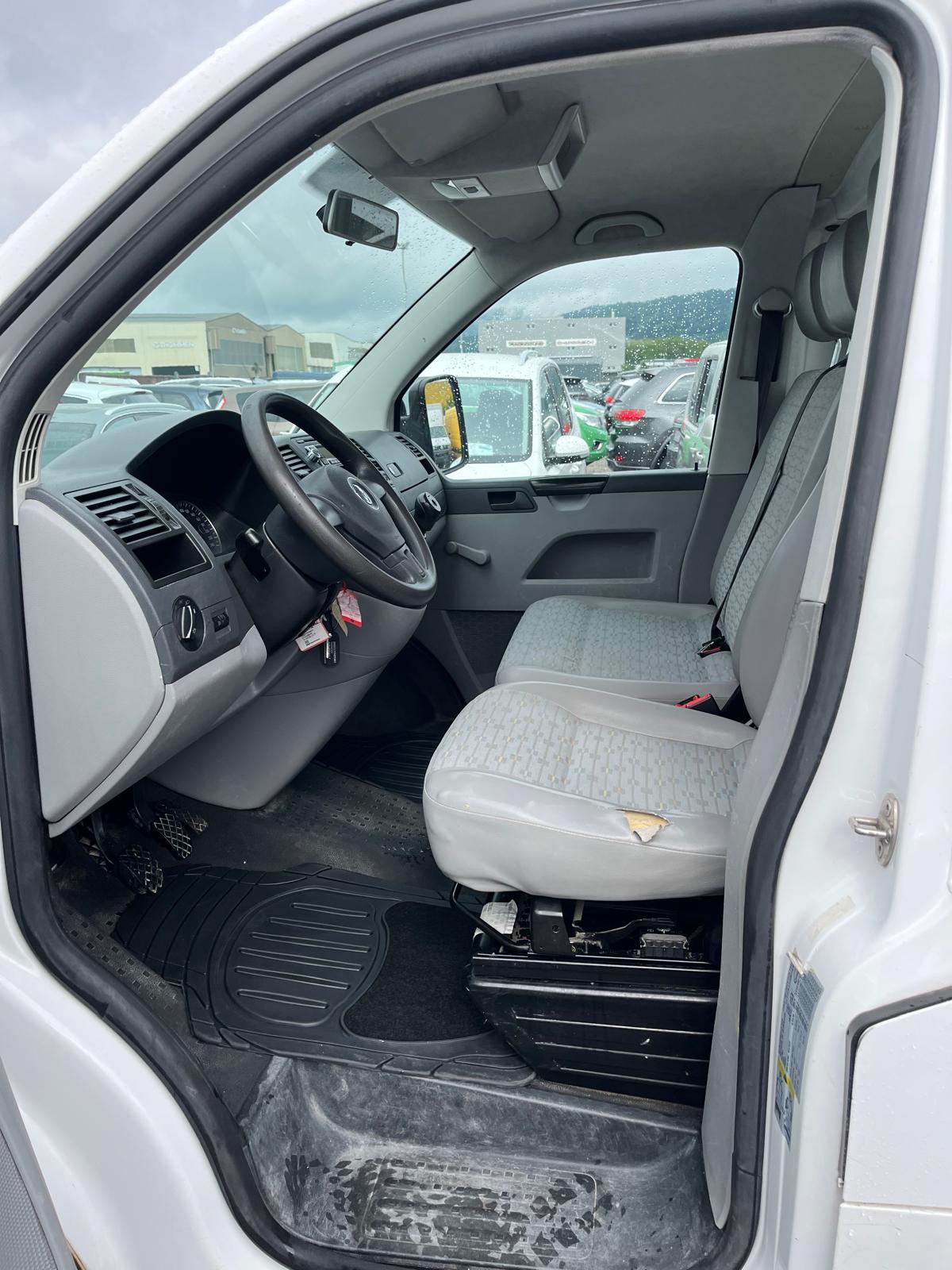 VW T5 2.0-image-8