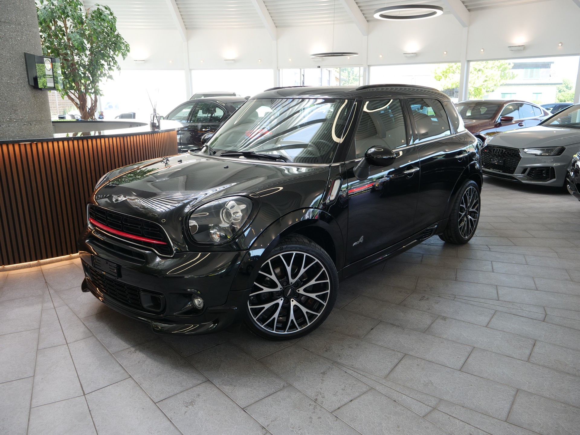 MINI Countryman John Cooper Works ALL4 Steptronic-showroom-element-1