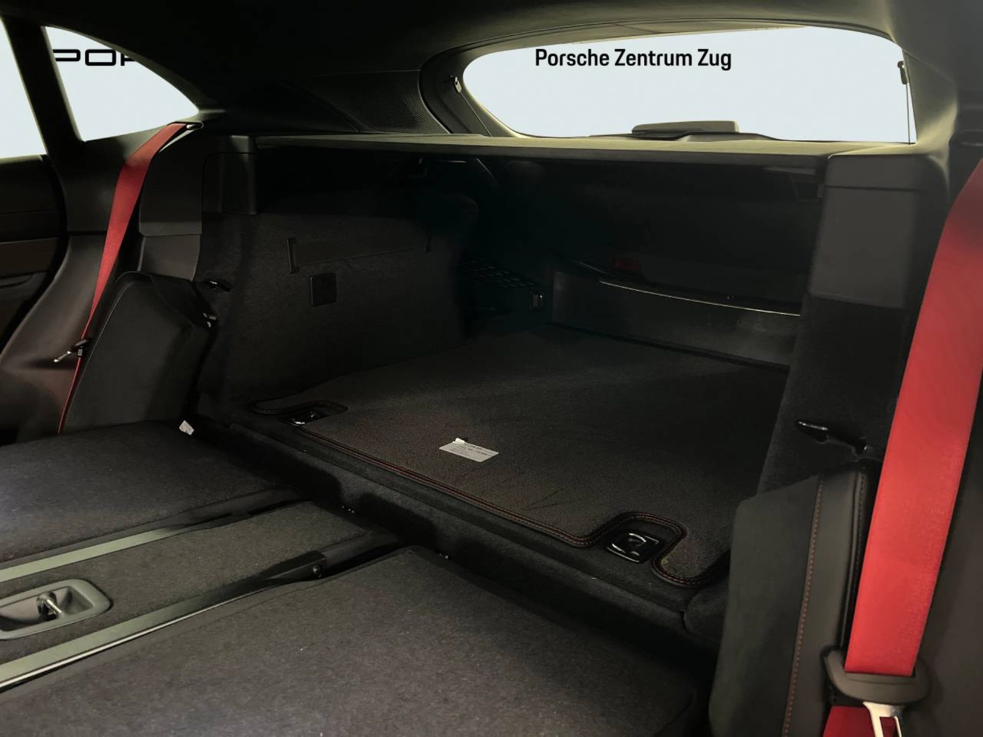 PORSCHE Taycan GTS Sport Turismo-image-25