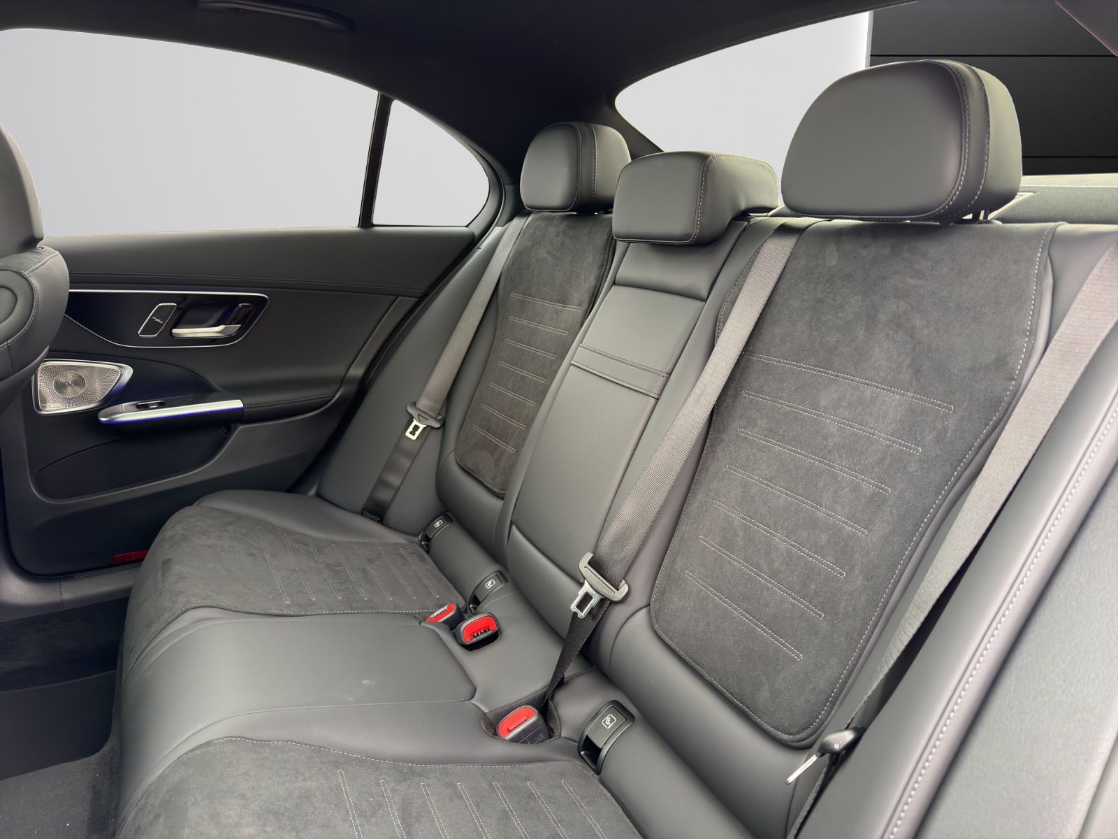 MERCEDES-BENZ C 220 d 4 Matic Swiss Star-image-15