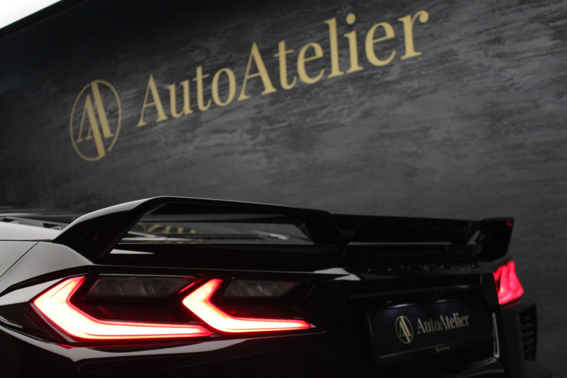 CHEVROLET Corvette Coupé Stingray Swiss Edition-image-13