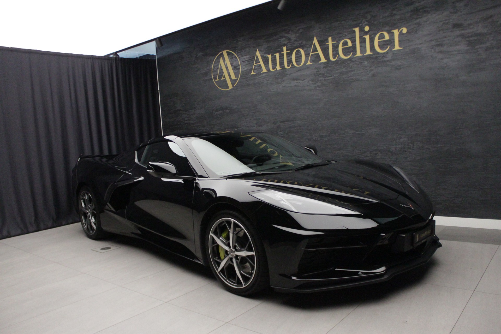 CHEVROLET Corvette Coupé Stingray Swiss Edition-image-4