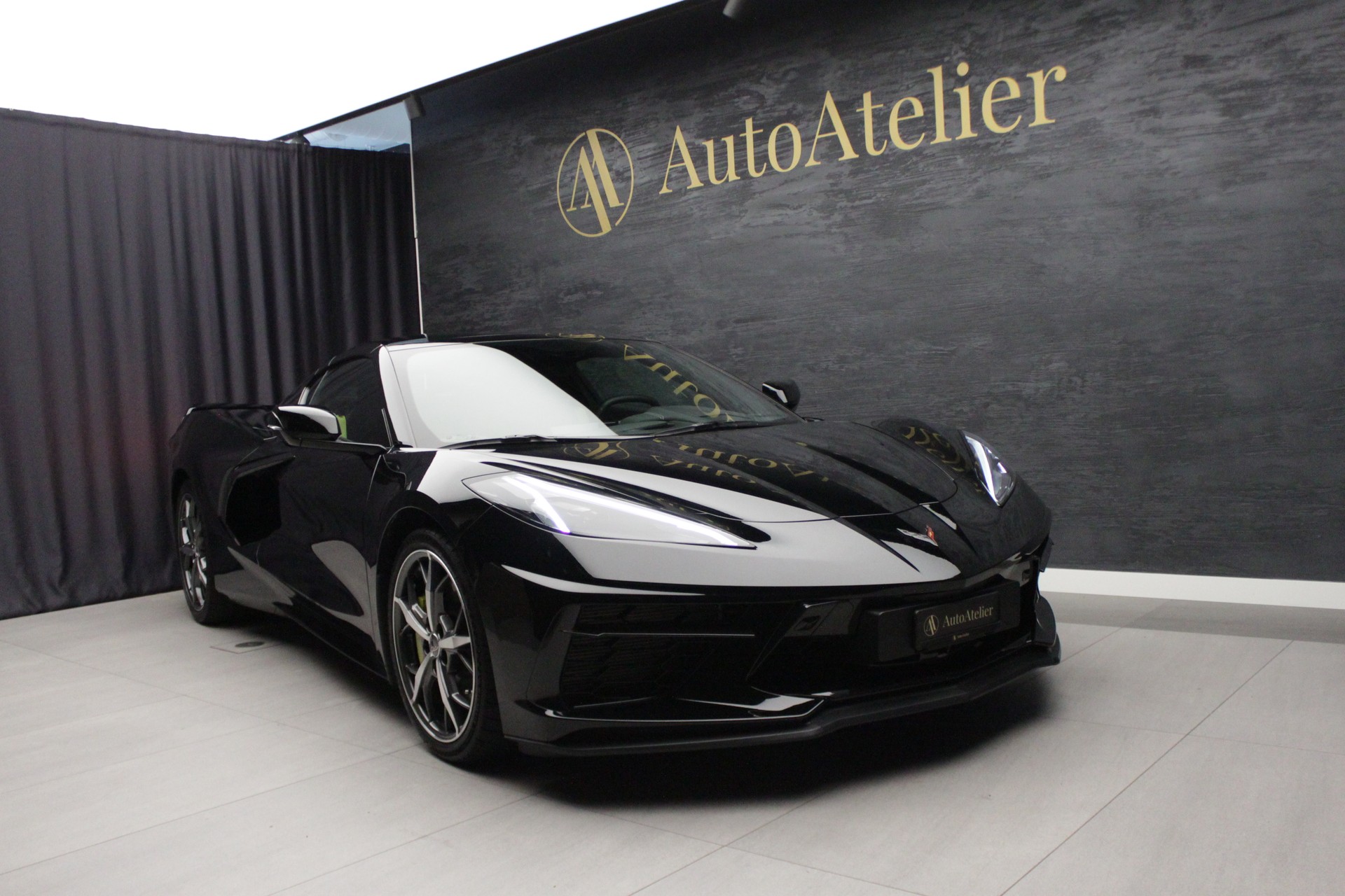 CHEVROLET Corvette Coupé Stingray Swiss Edition-showroom-element-1