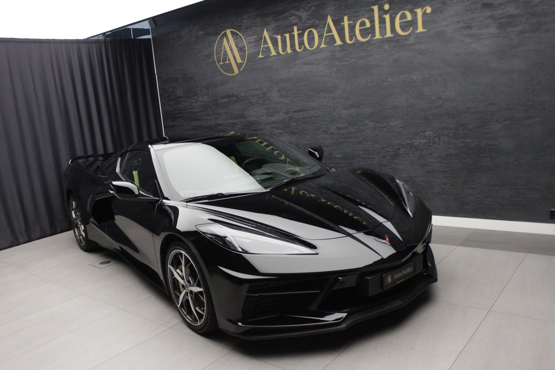 CHEVROLET Corvette Coupé Stingray Swiss Edition-showroom-element-2