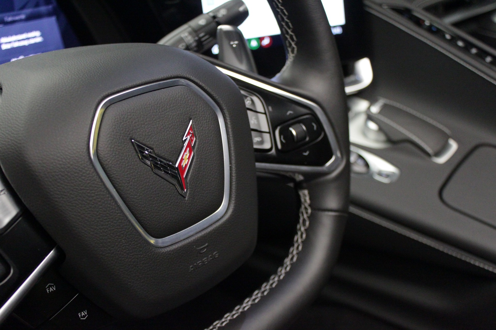 CHEVROLET Corvette Coupé Stingray Swiss Edition-image-20