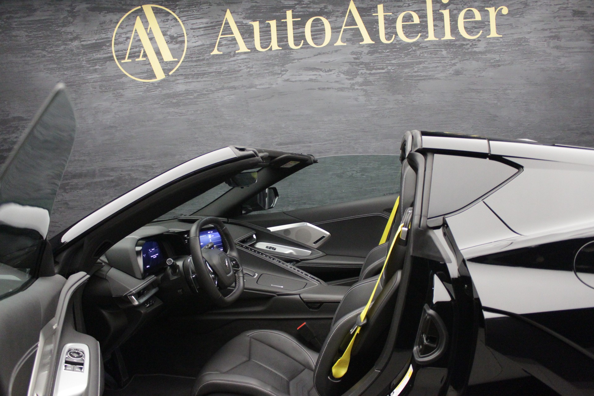 CHEVROLET Corvette Coupé Stingray Swiss Edition-image-8