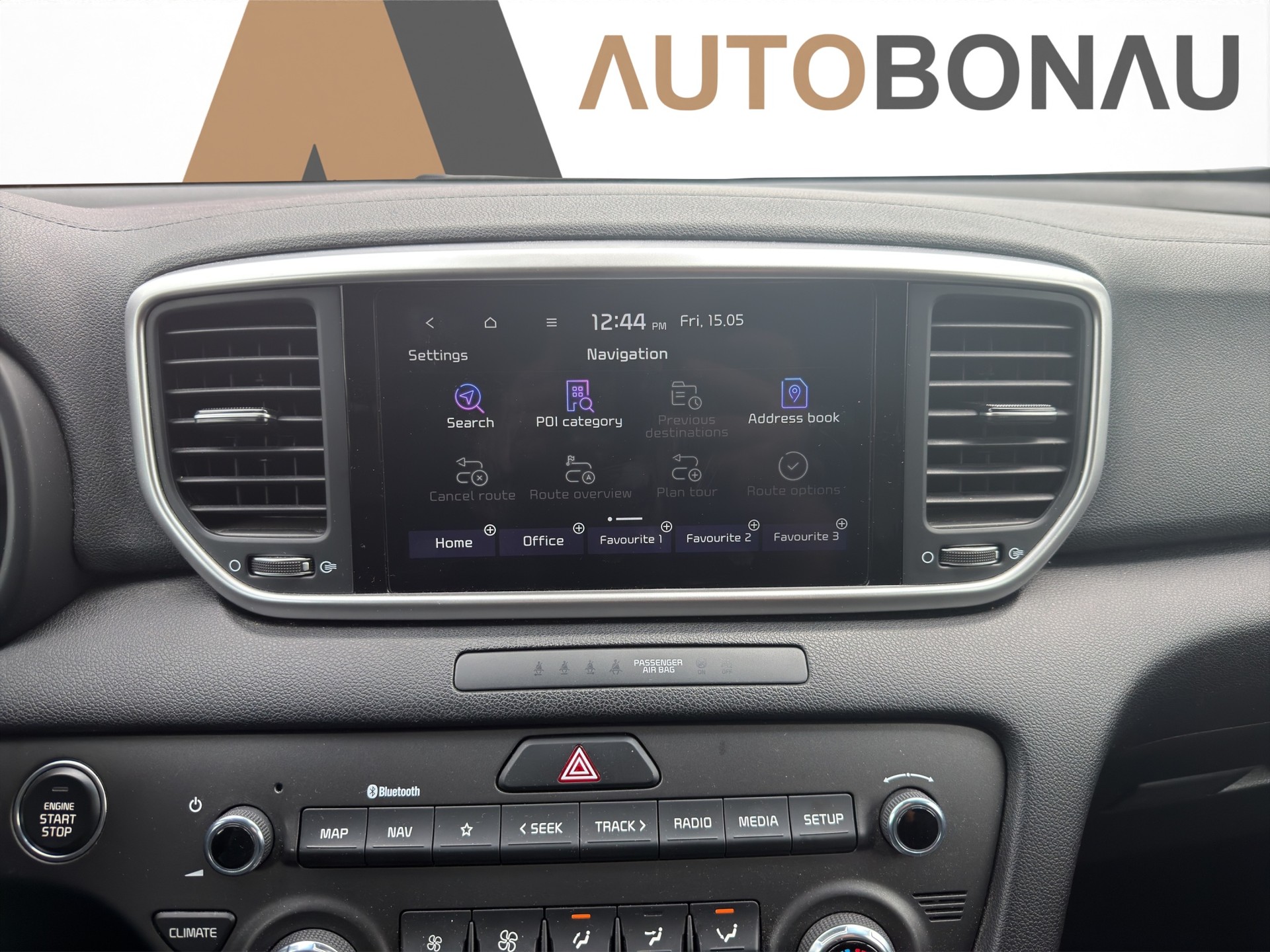 KIA Sportage 1.6 CRDi MHEV 4WD Black Edition-image-16
