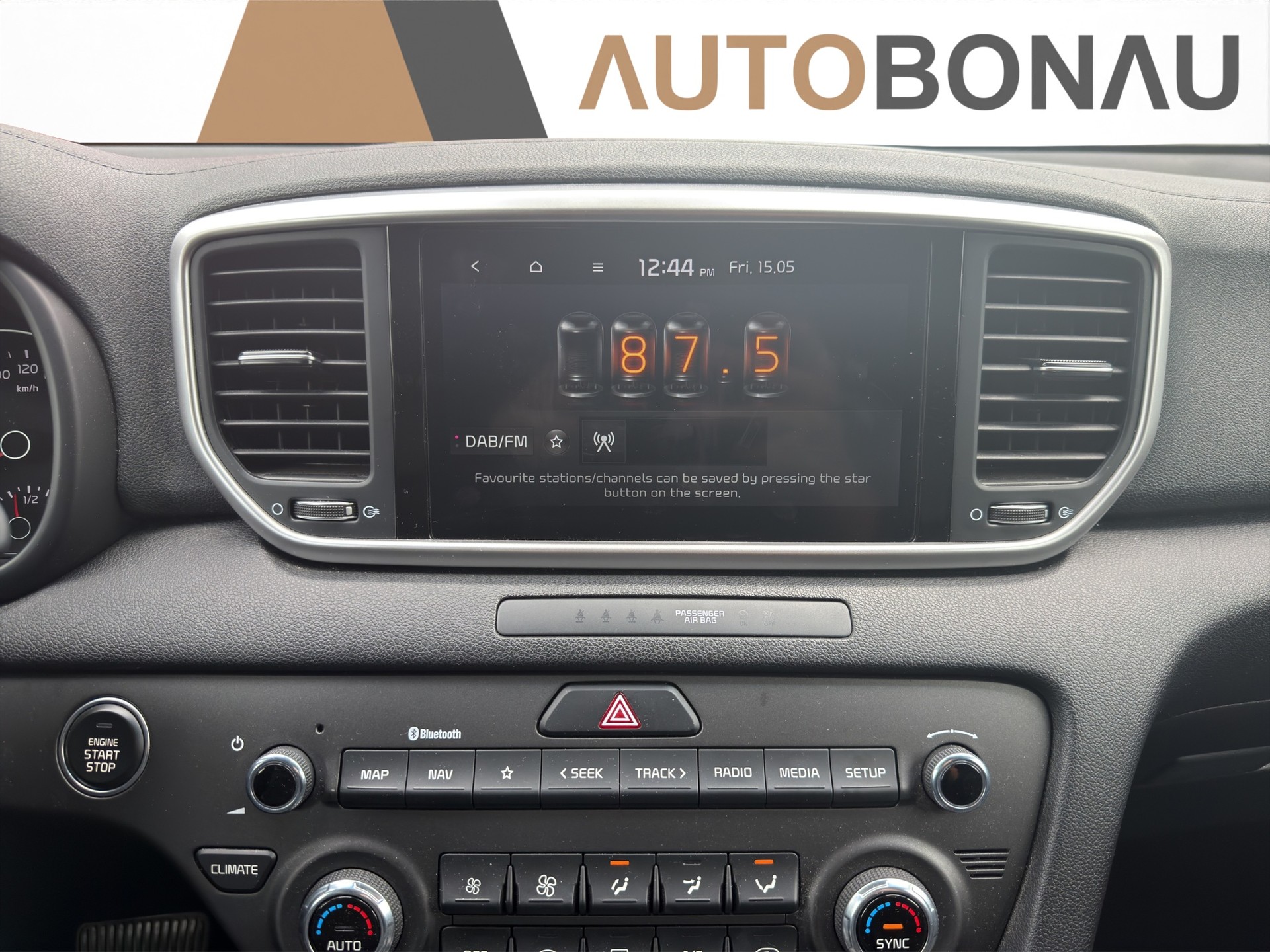 KIA Sportage 1.6 CRDi MHEV 4WD Black Edition-image-17