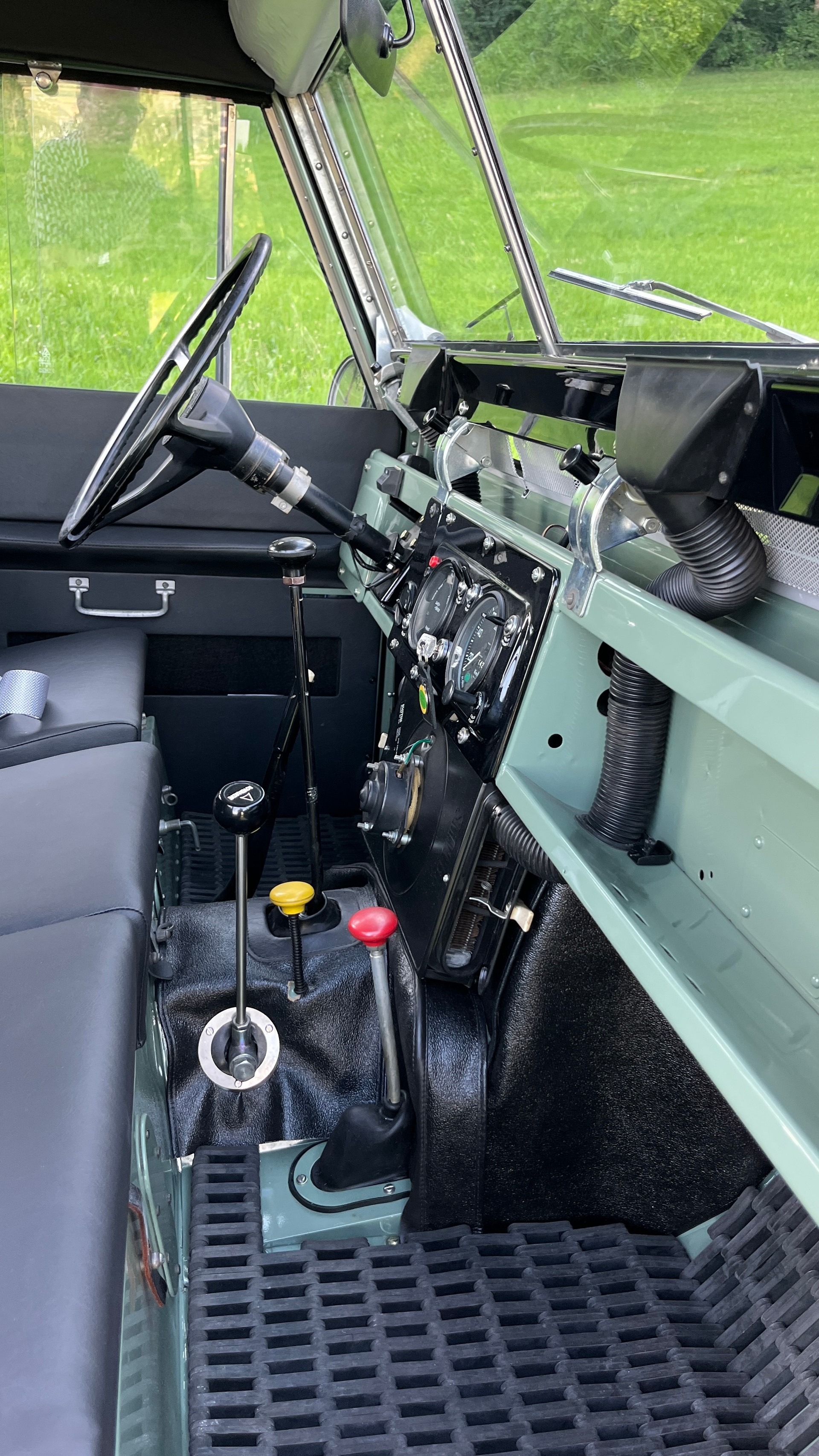 LAND ROVER Serie IIa 2.6 lt. Station Wagon-image-8