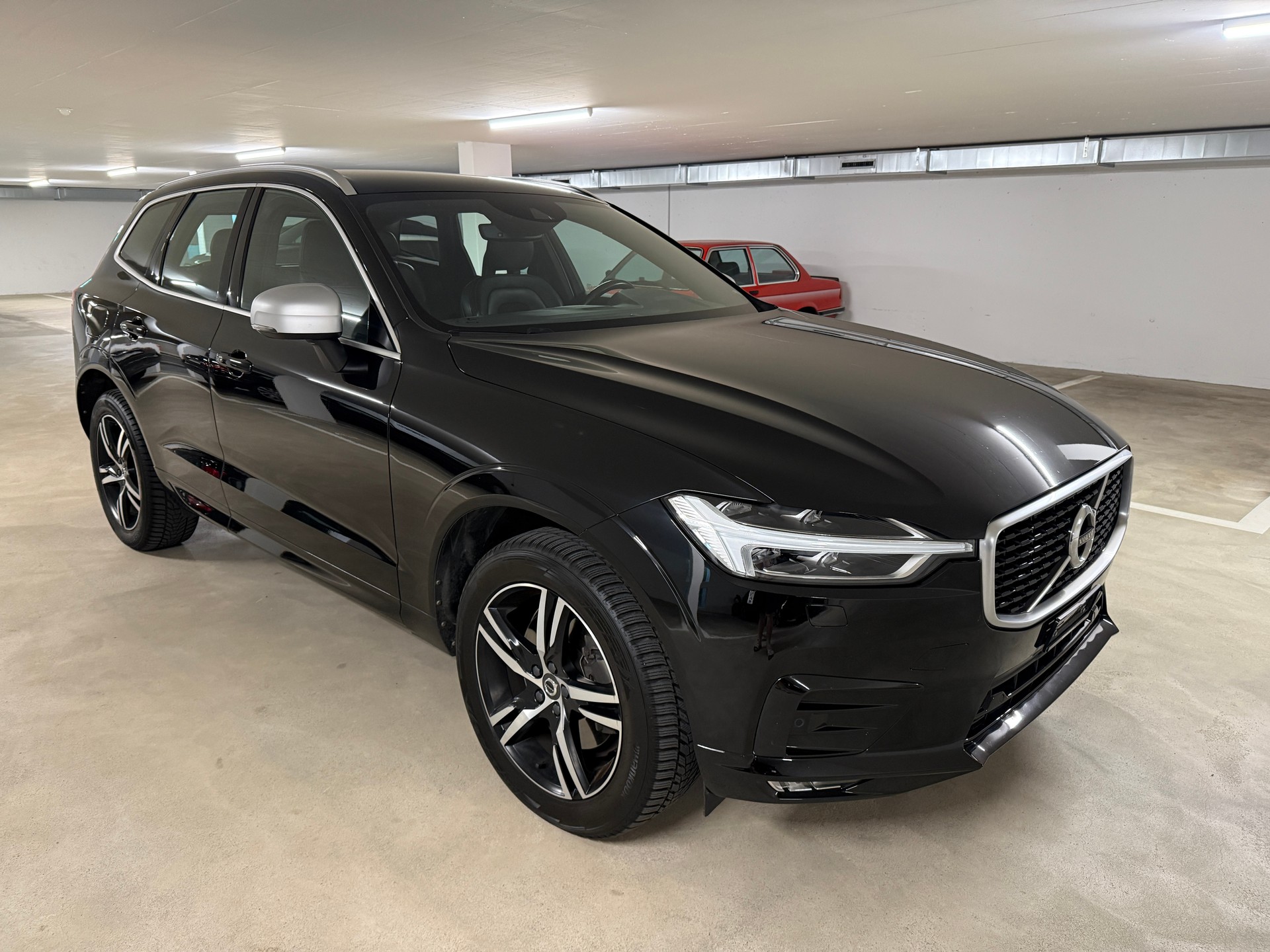 VOLVO XC60 T6 AWD R-Design Geartronic-image-6