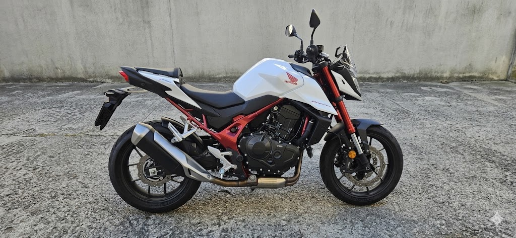HONDA CB 750 Hornet