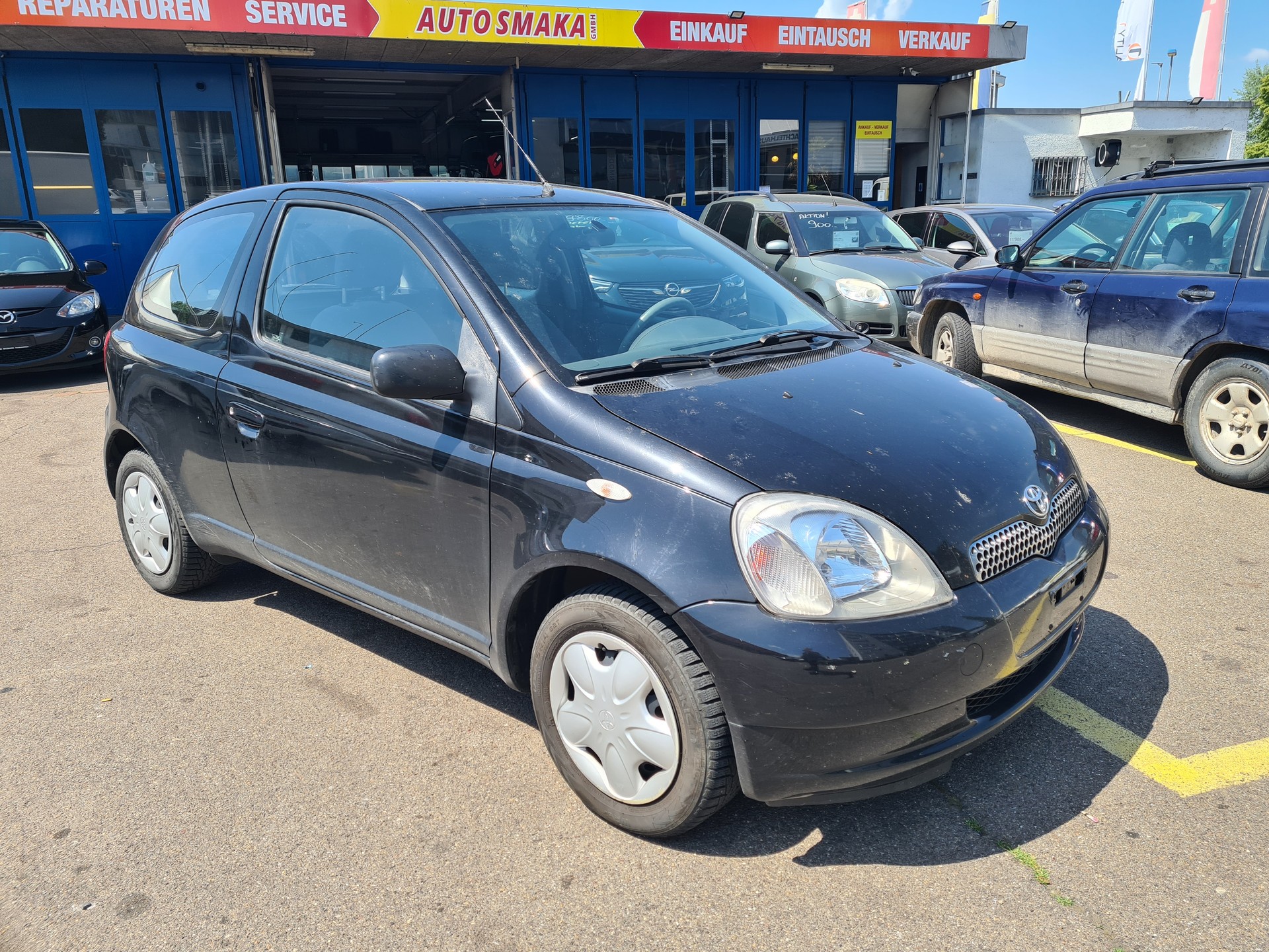 TOYOTA Yaris 1.0 Linea Luna-image-0