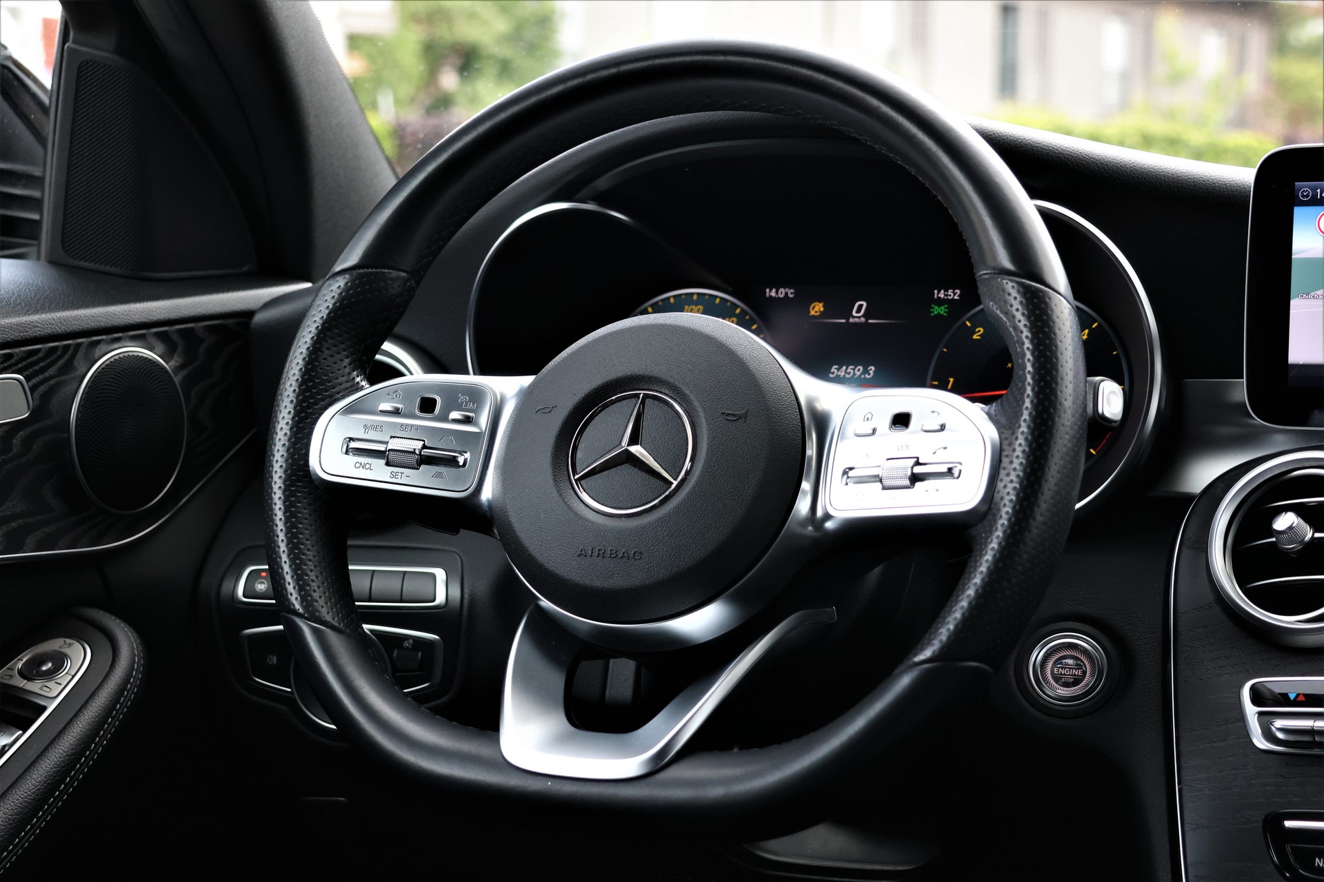 MERCEDES-BENZ C 220 d Swiss Star AMG Line 4M 9G-Tronic (CH)-image-15