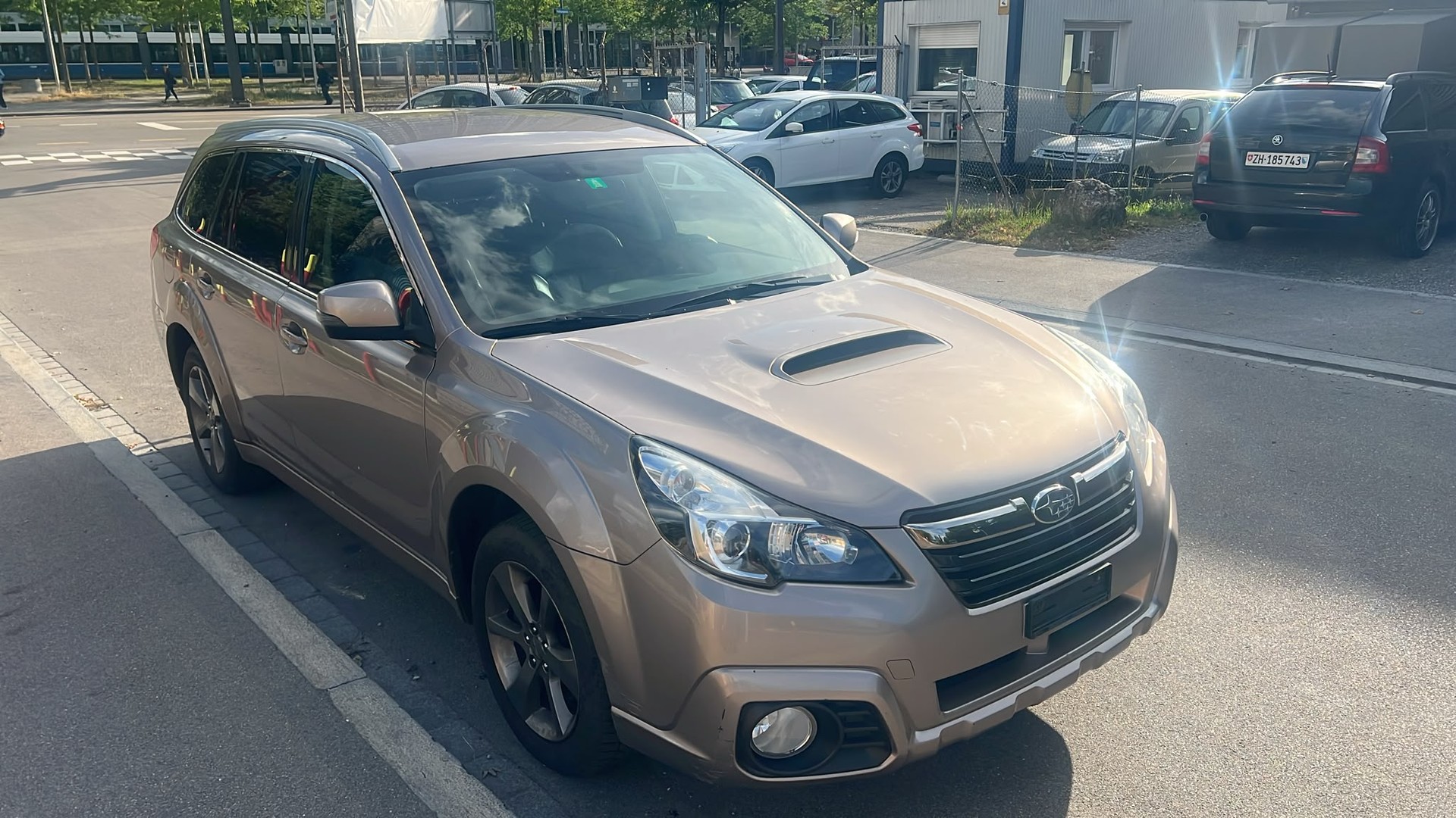 SUBARU Outback 2.0D Swiss Classic AWD Lineartronic-showroom-element-2