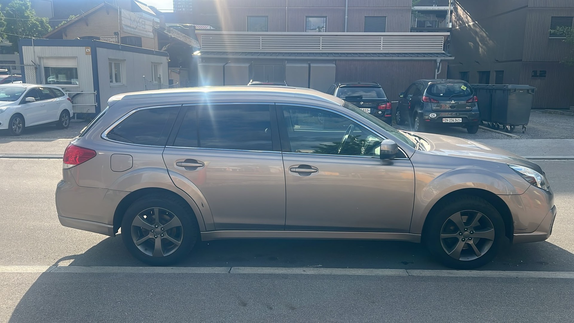 SUBARU Outback 2.0D Swiss Classic AWD Lineartronic-image-4