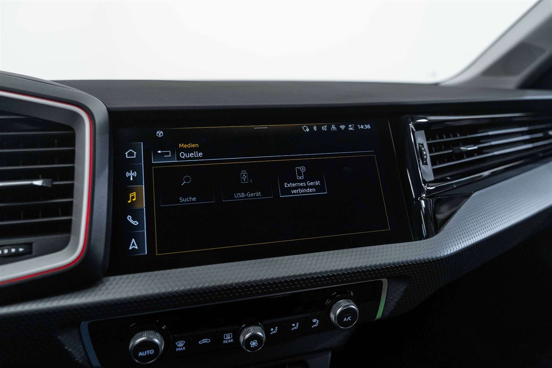 AUDI AUDI A1 Sportback 30 TFSi S-Line Black-Edition S-Tronic Automat-image-18