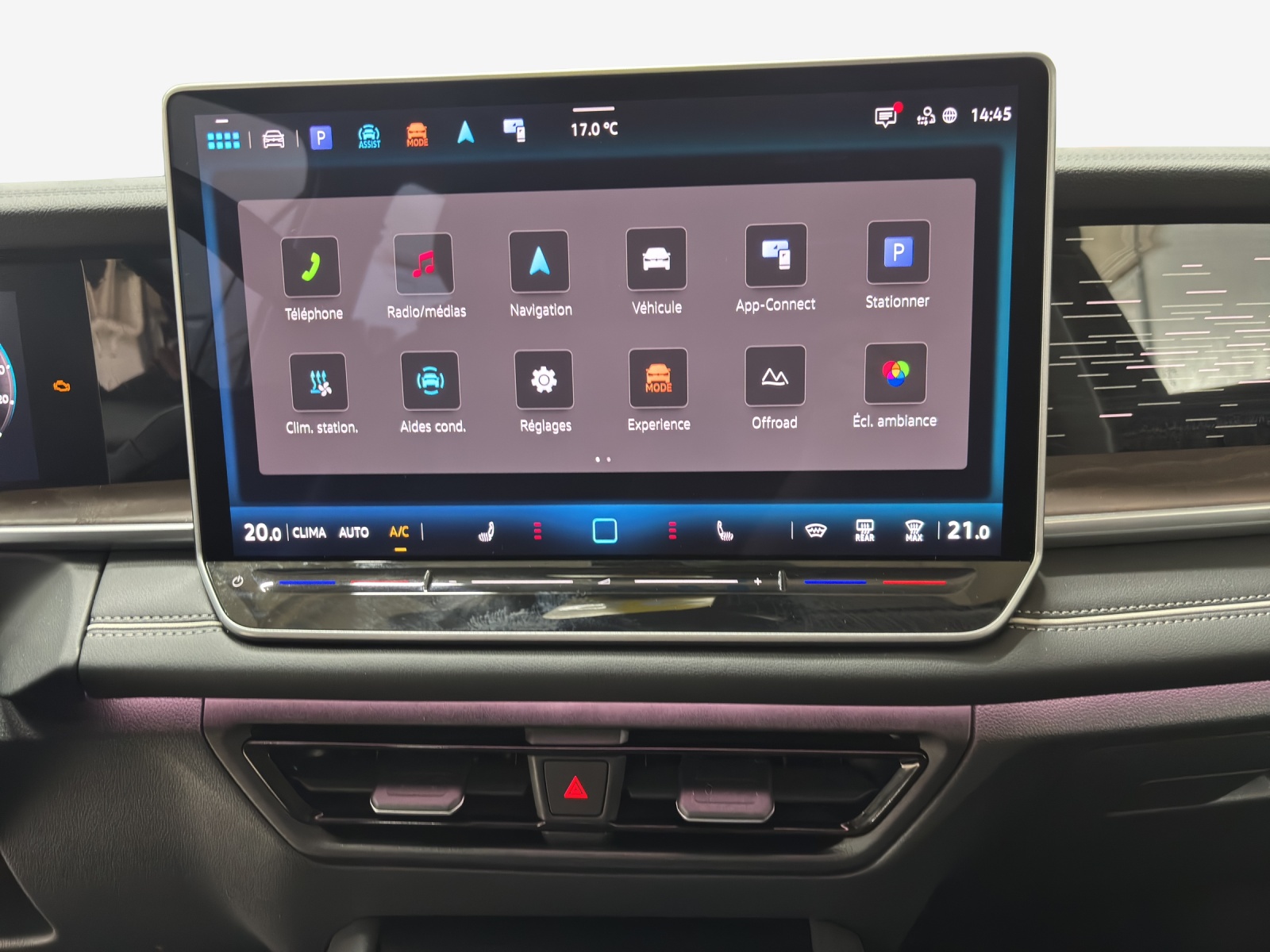 VW Tayron 2.0 TSI Elegance DSG 4Motion-image-10