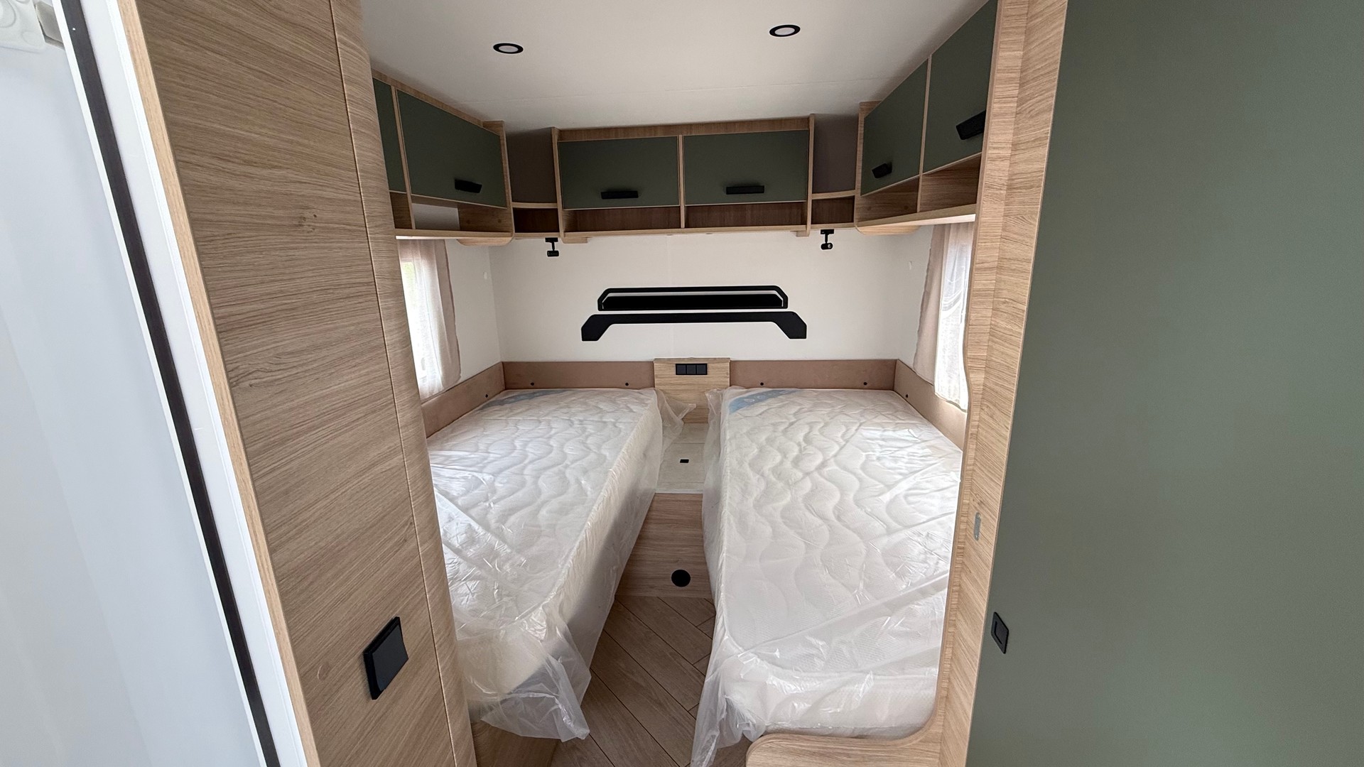 CARAVELAIR Exclusive Line 542-image-13