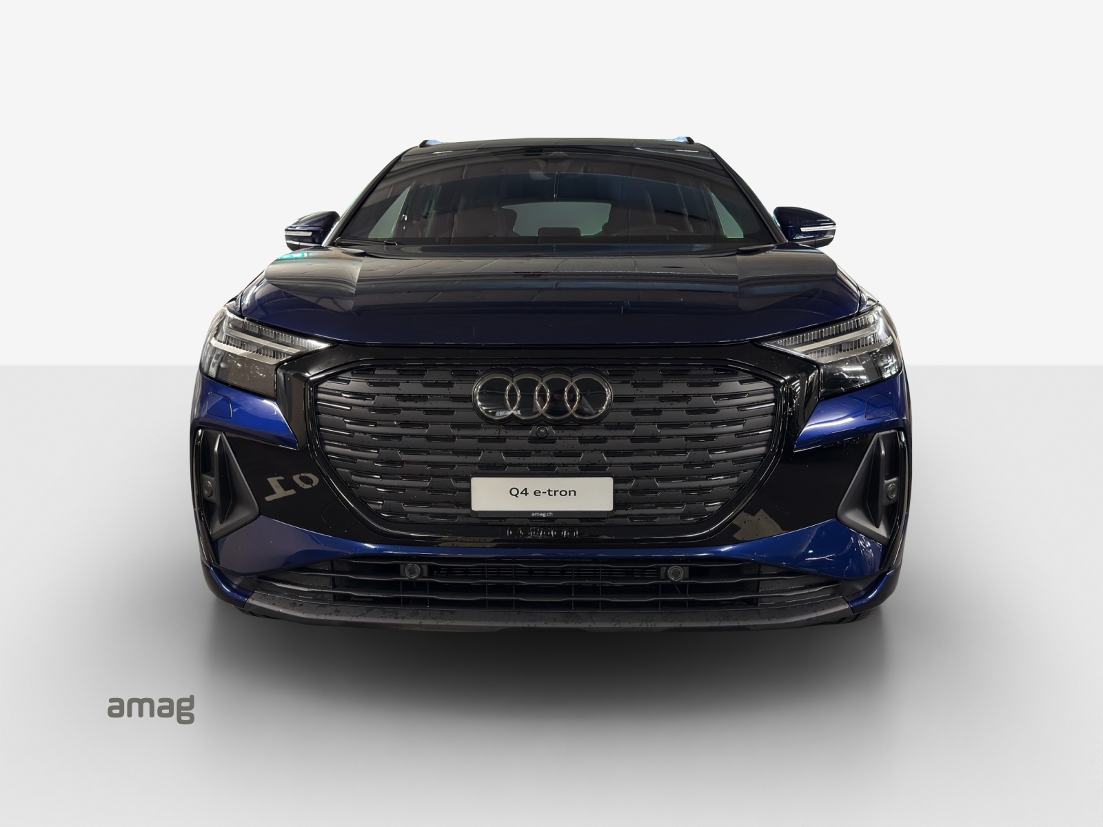 AUDI Q4 e-tron 45 Attraction quattro-image-6