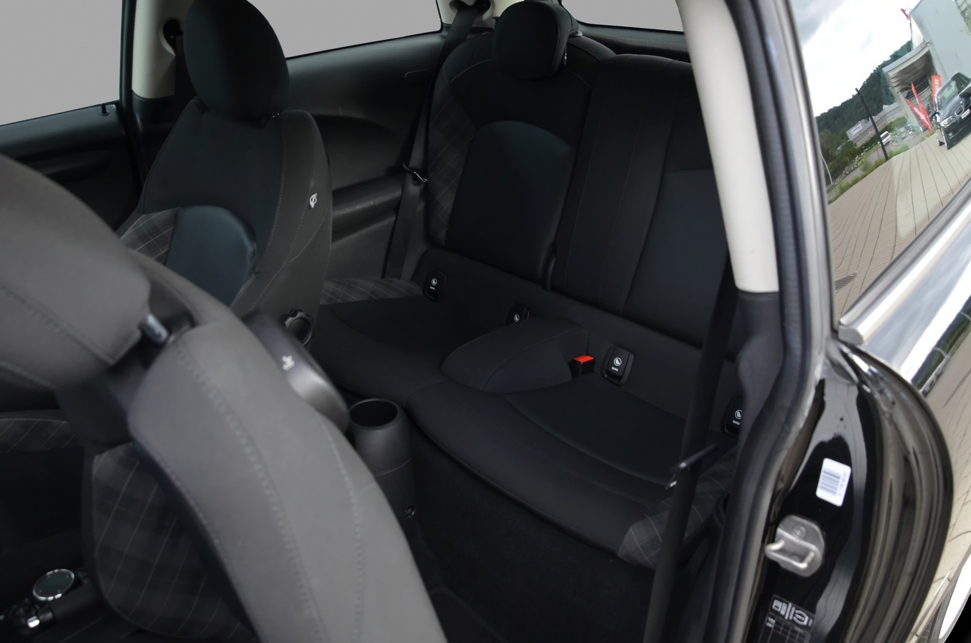 MINI Cooper*Ab MFK,1 Jahr oder 20'000km Garantie*-image-10