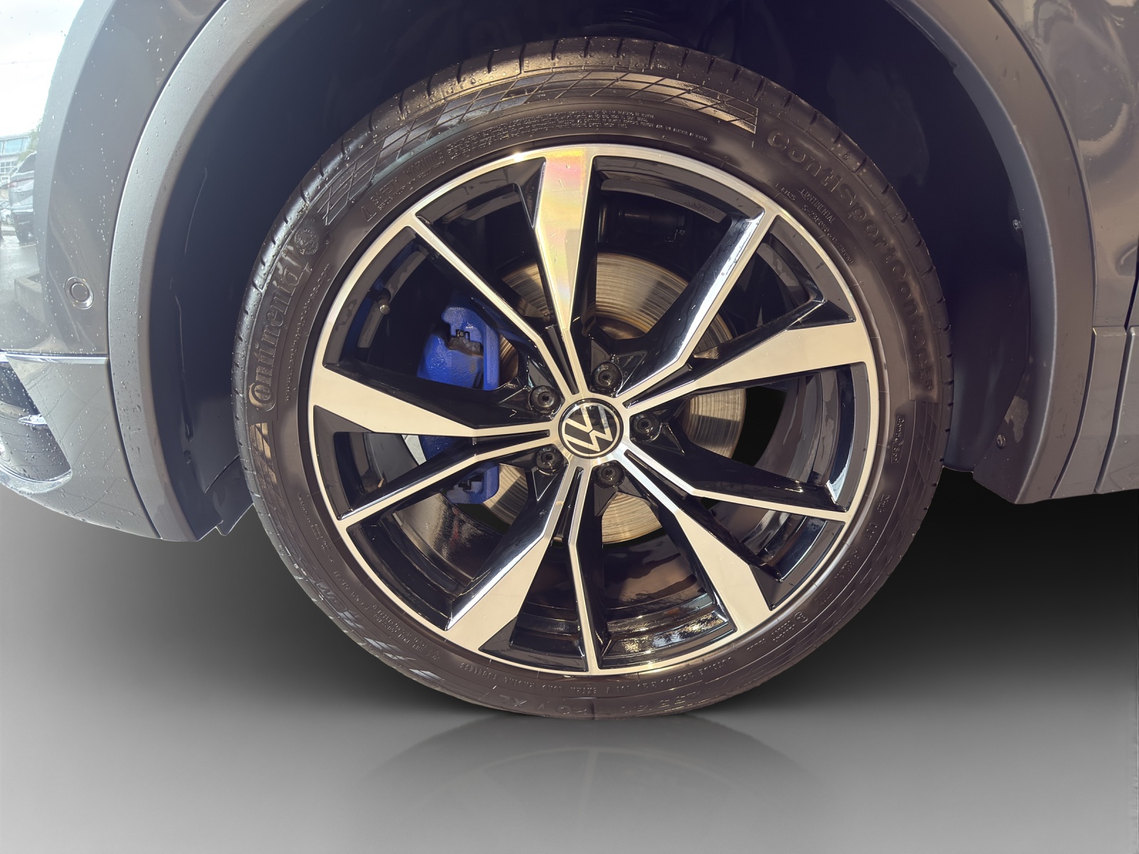 VW Tiguan 2.0TSI R-Line 4Motion DSG-image-14