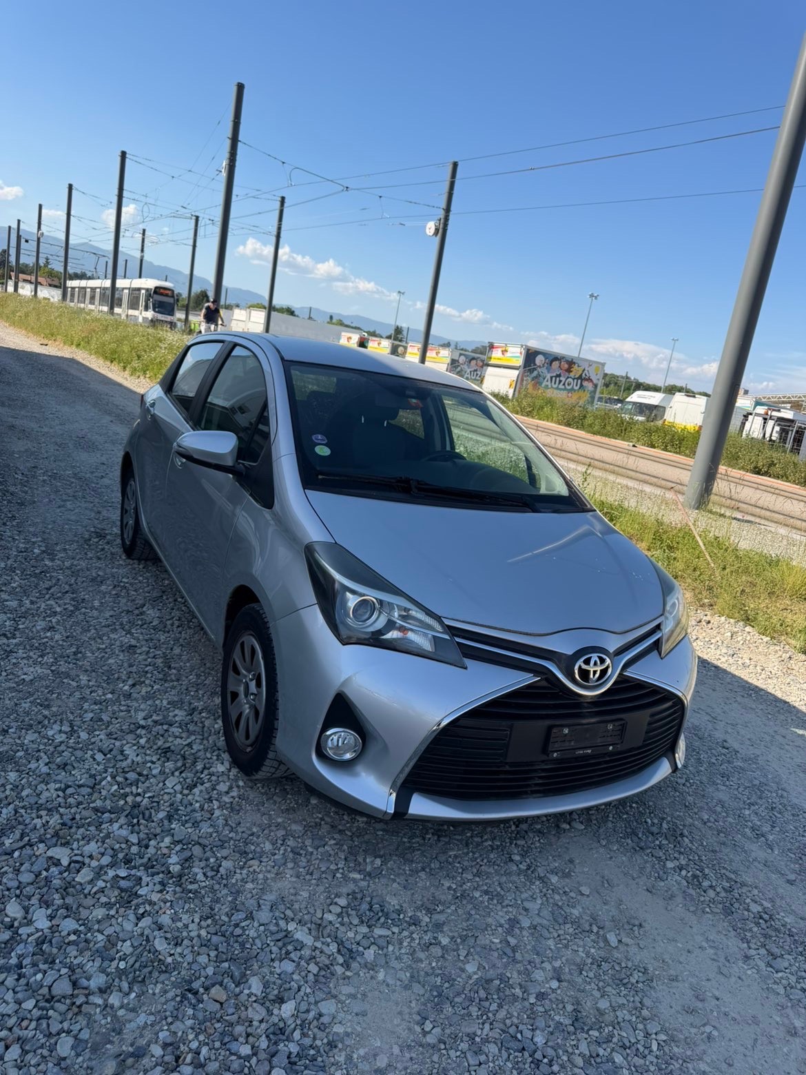 TOYOTA Yaris 1.33 Luna Multidrive-image-5