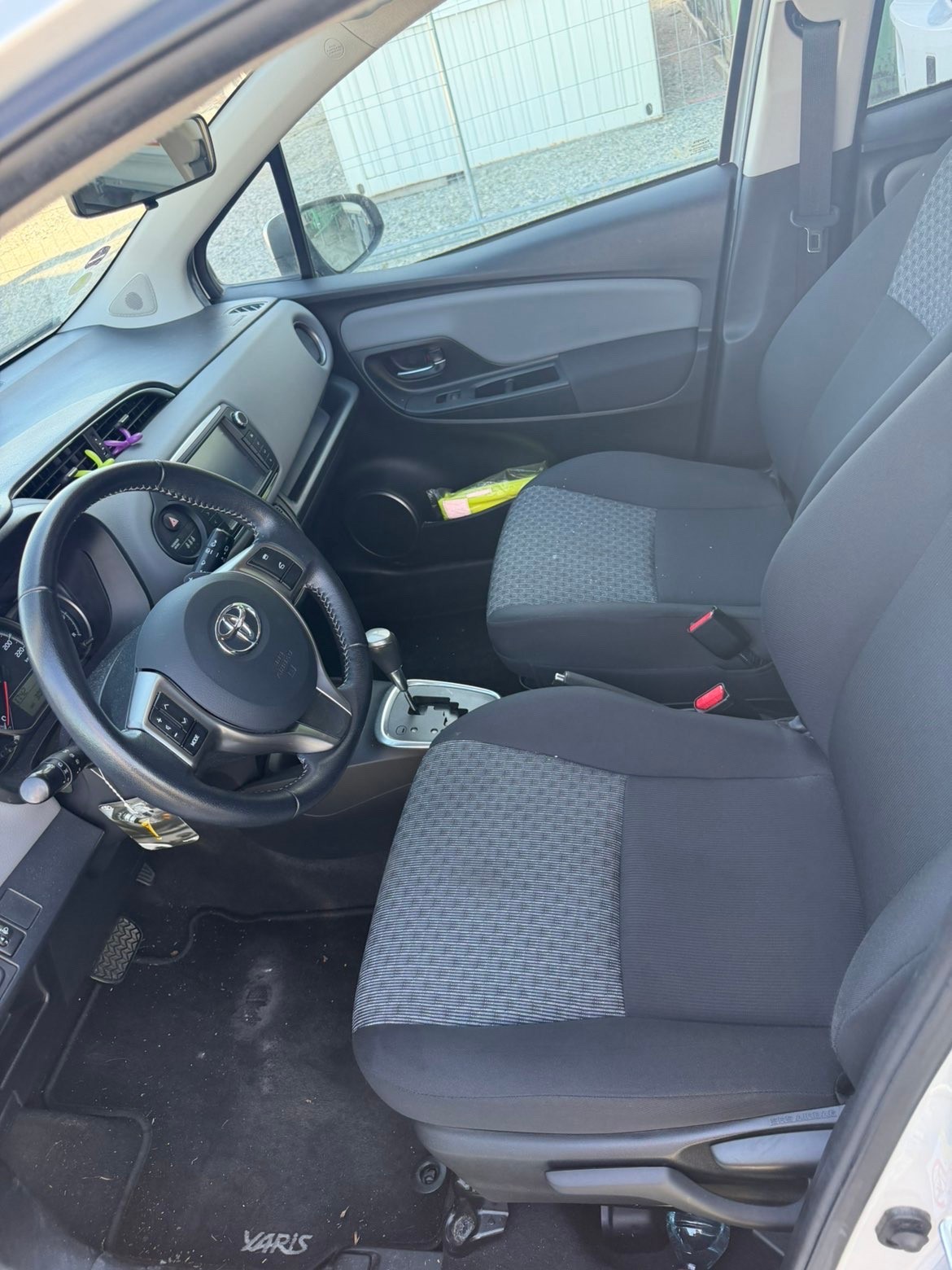 TOYOTA Yaris 1.33 Luna Multidrive-image-13