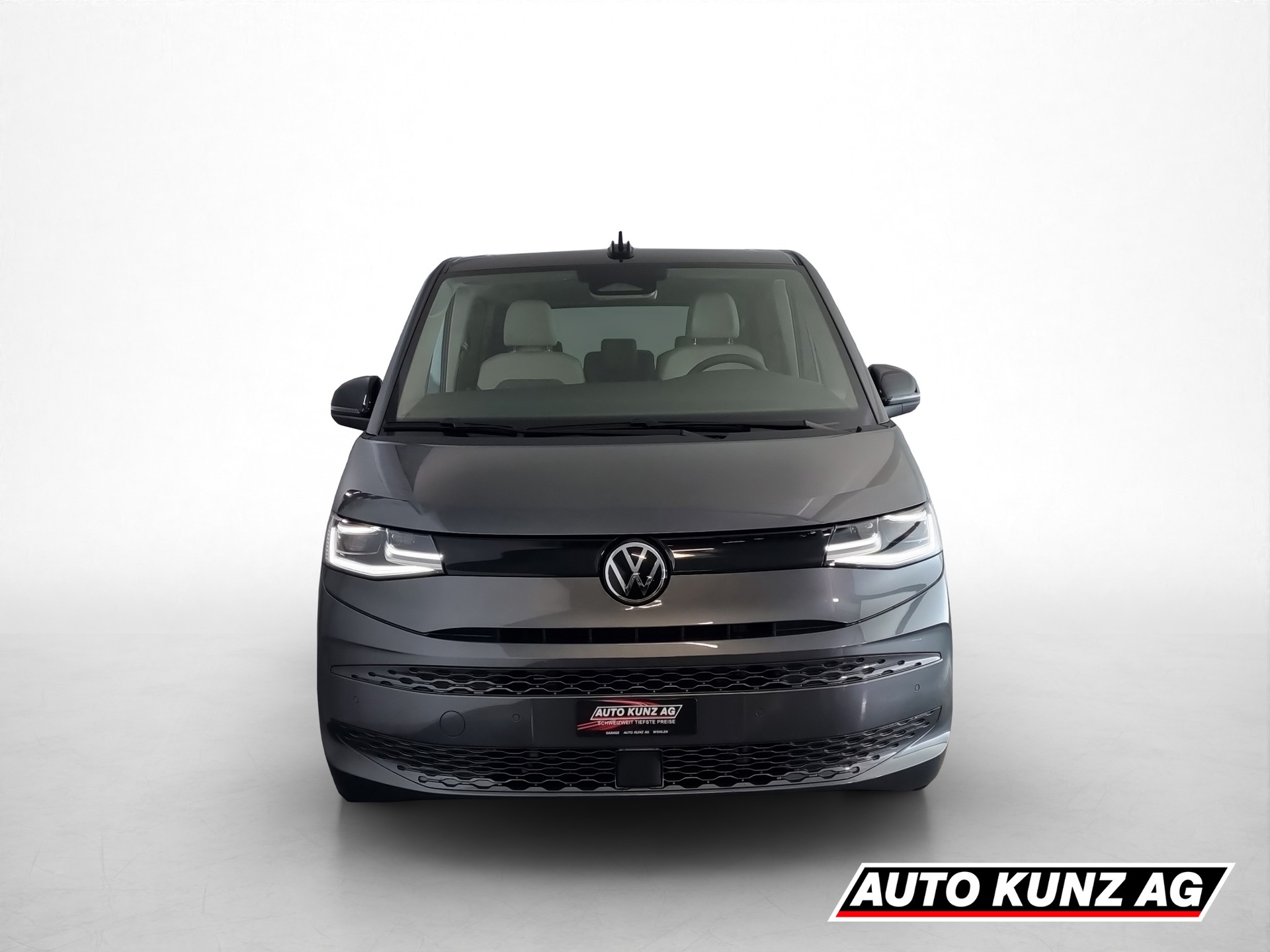 VW T7 Multivan 1.5 eHybrid Business 4Motion Lang-image-1