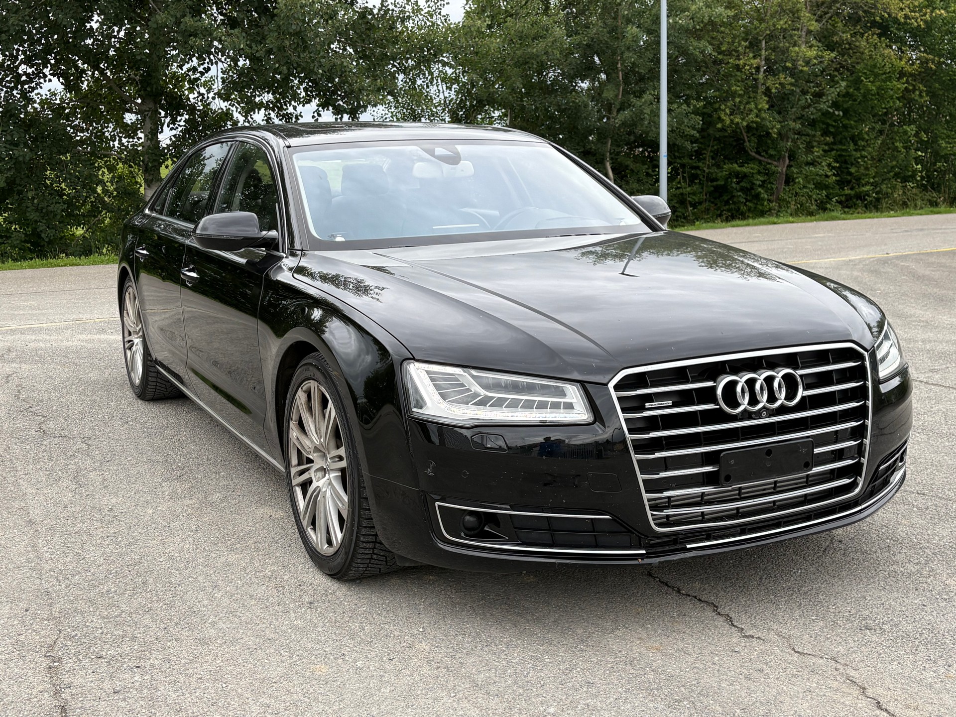 AUDI A8 L 3.0 TDI quattro tiptronic-image-2