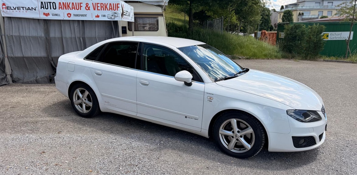 SEAT Exeo 1.8 TSI Style-image-5
