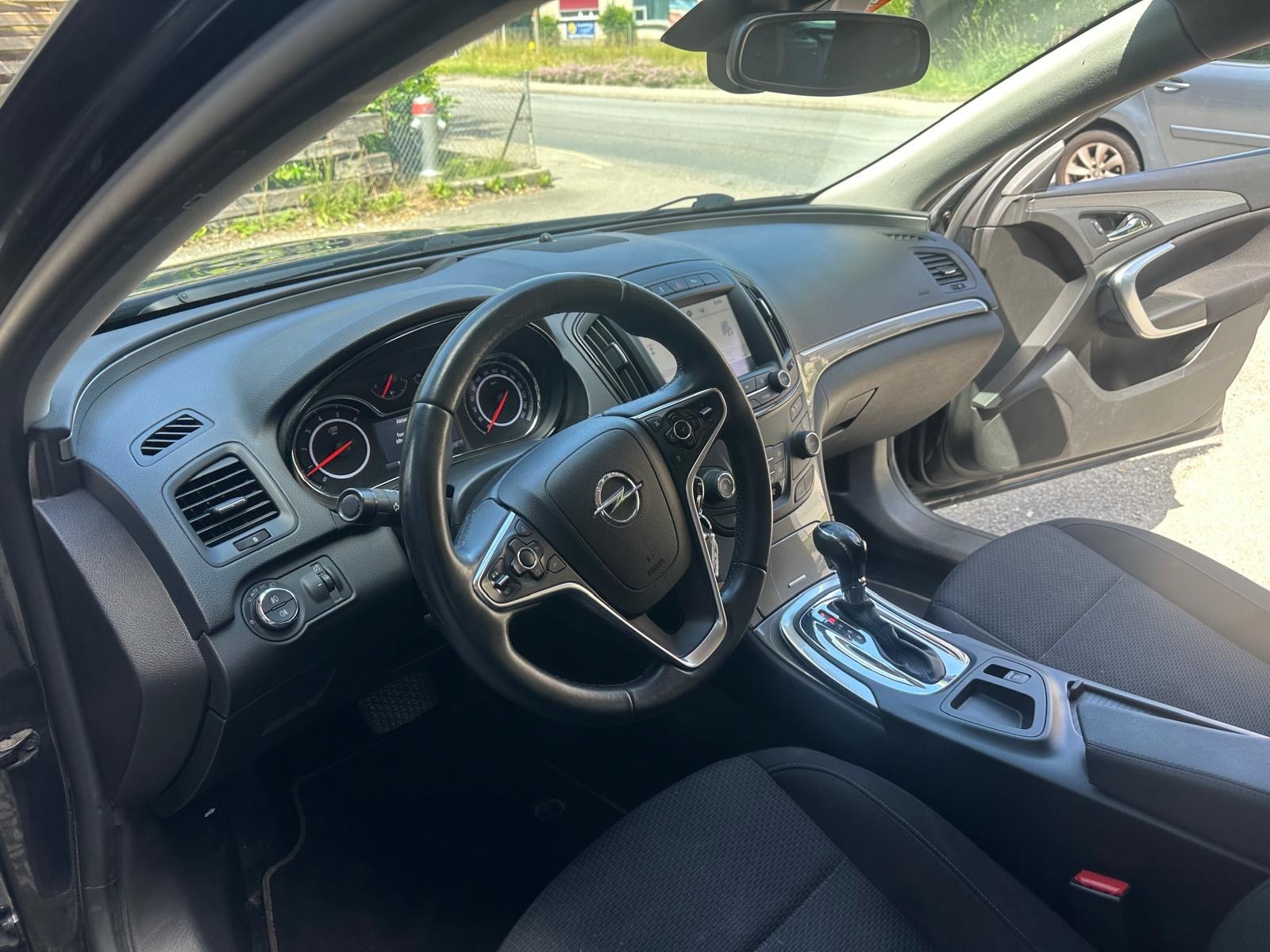 OPEL Insignia Sports Tourer 1.6 CDTI Edition ecoFlex-image-8