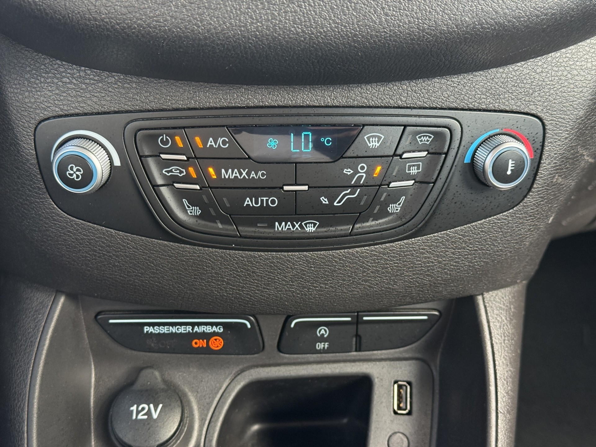 FORD Tourneo Courier 1.0 SCTi Trend-image-15