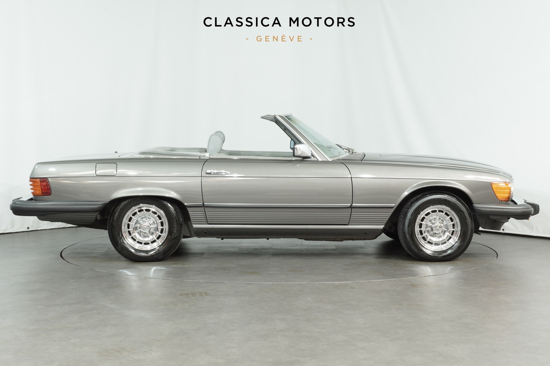 MERCEDES-BENZ 380 SL Automatic ( R107 )-showroom-element-2