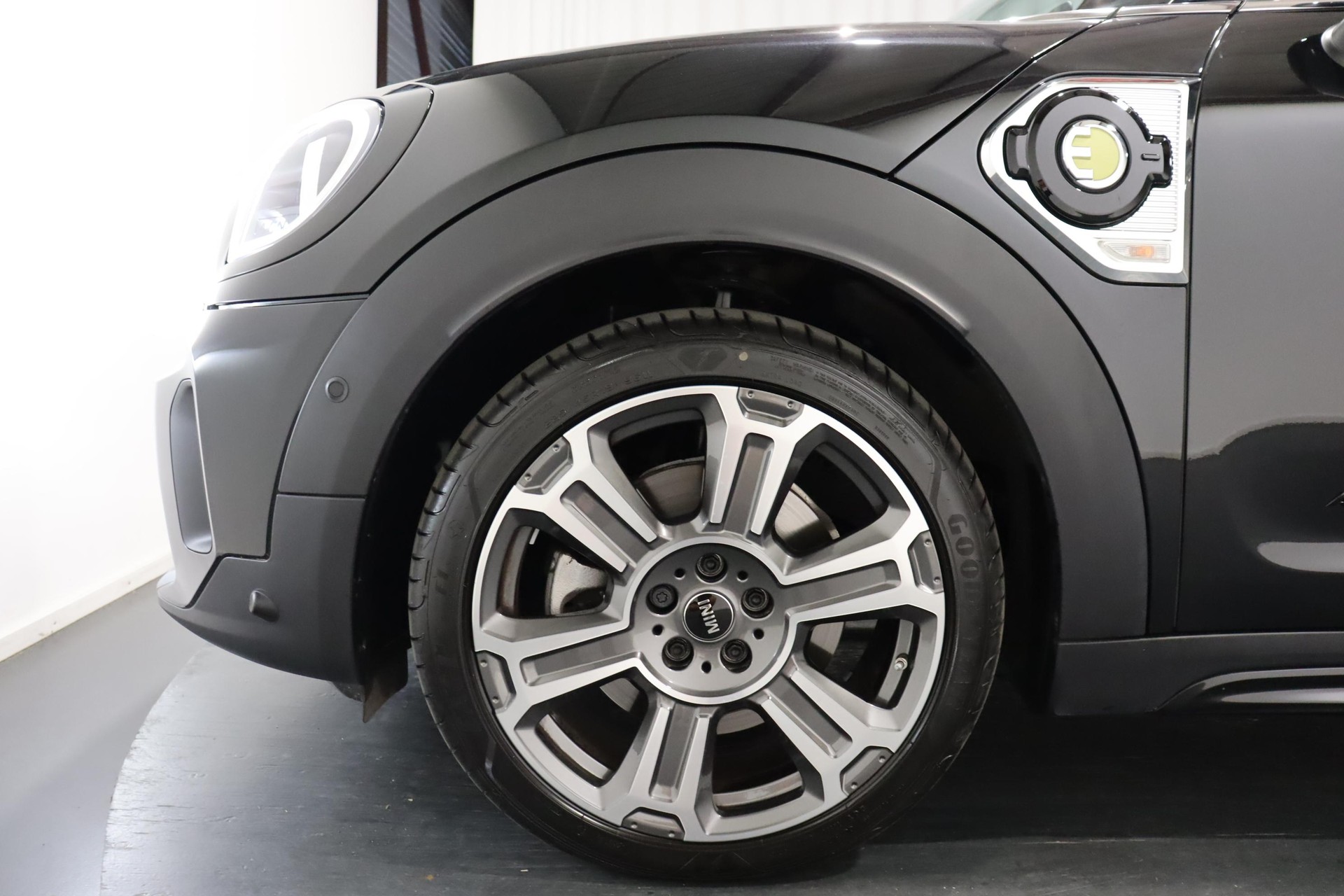 MINI Countryman F60 1.5i Cooper S E ALL4-image-7