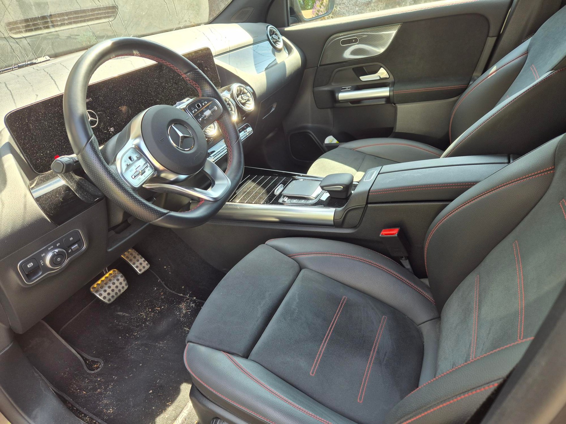MERCEDES-BENZ CLA 220 d Style 4matic-image-2