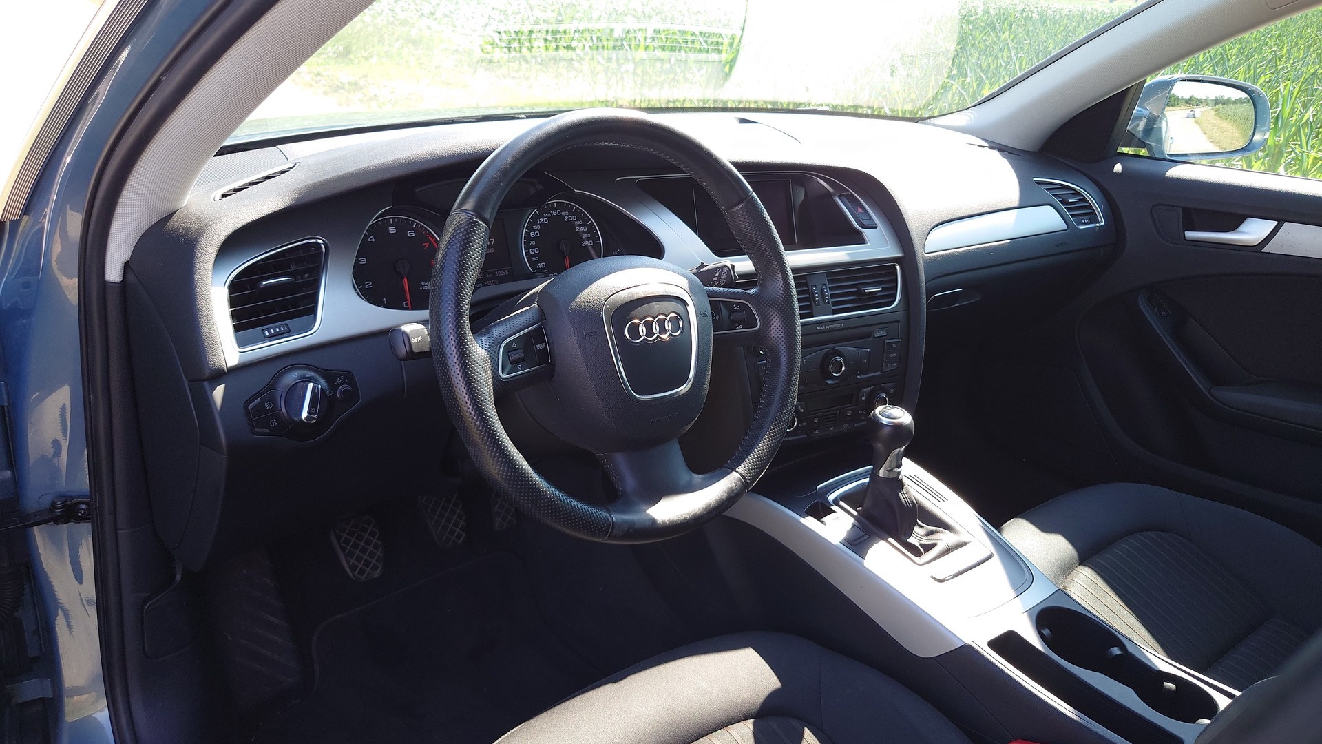 AUDI A4 Avant 1.8 TFSI-image-10